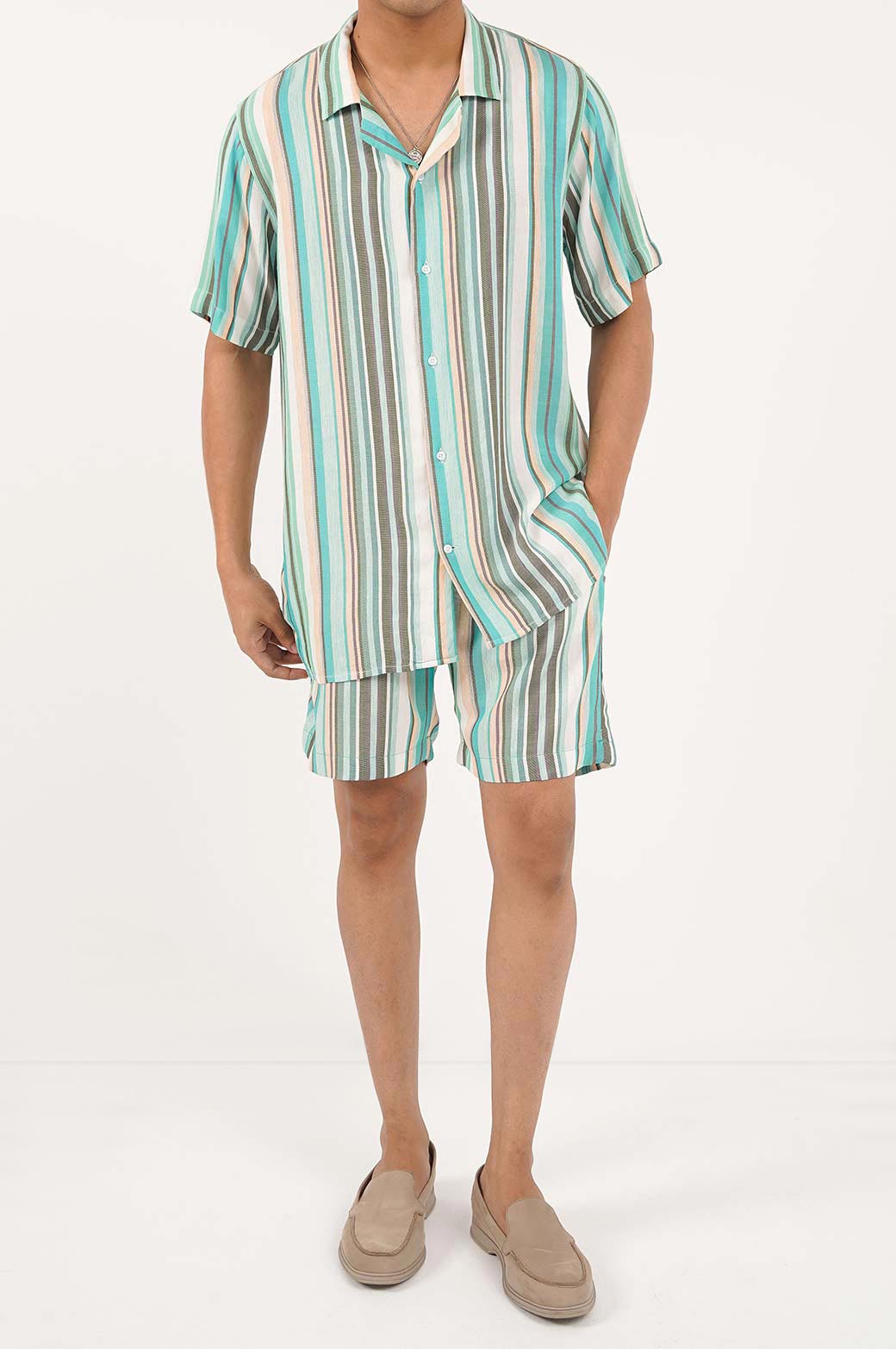 GREEN STRIPED CASUAL SHORTS