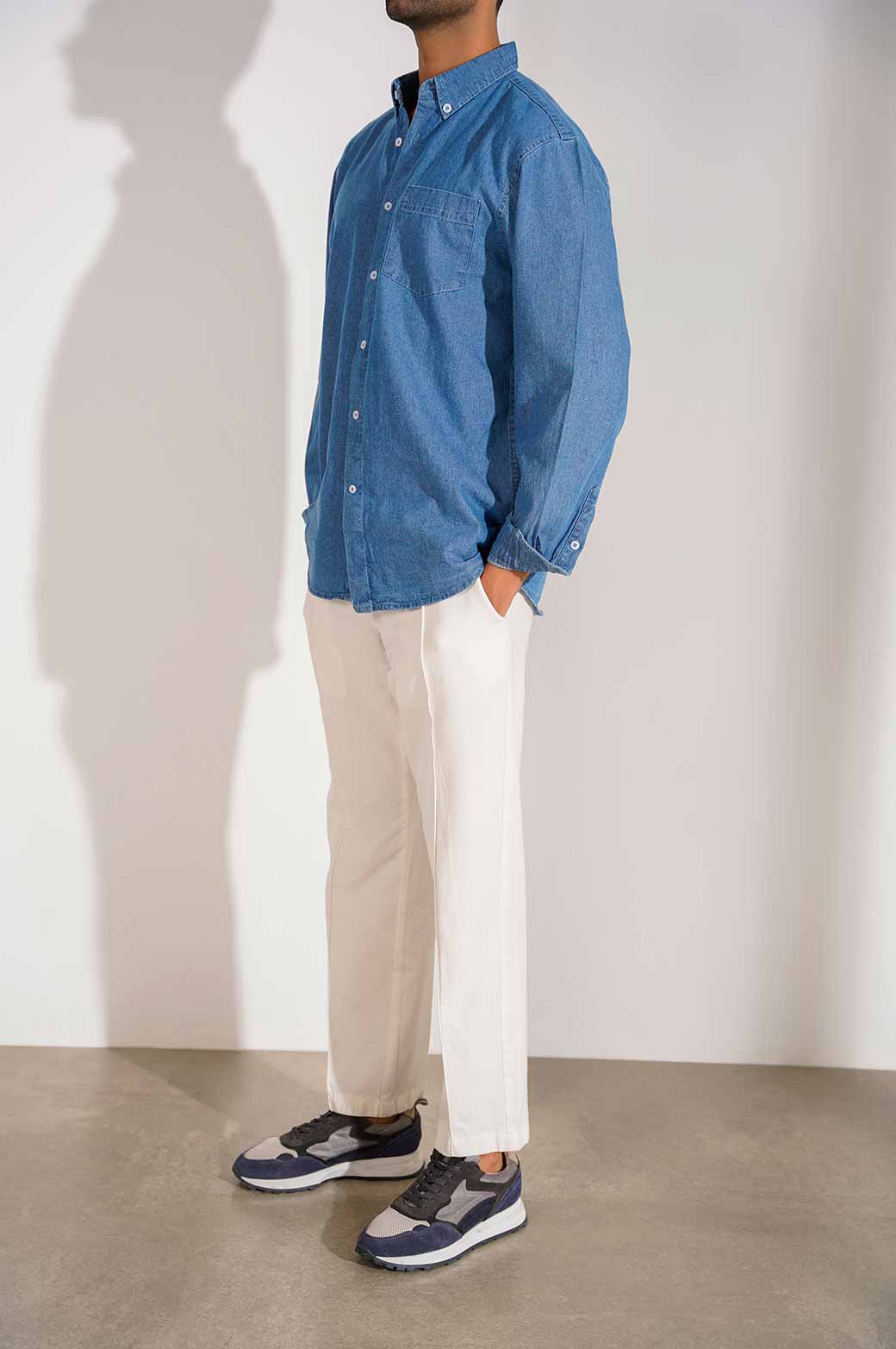 LIGHT BLUE DENIM BUTTON DOWN