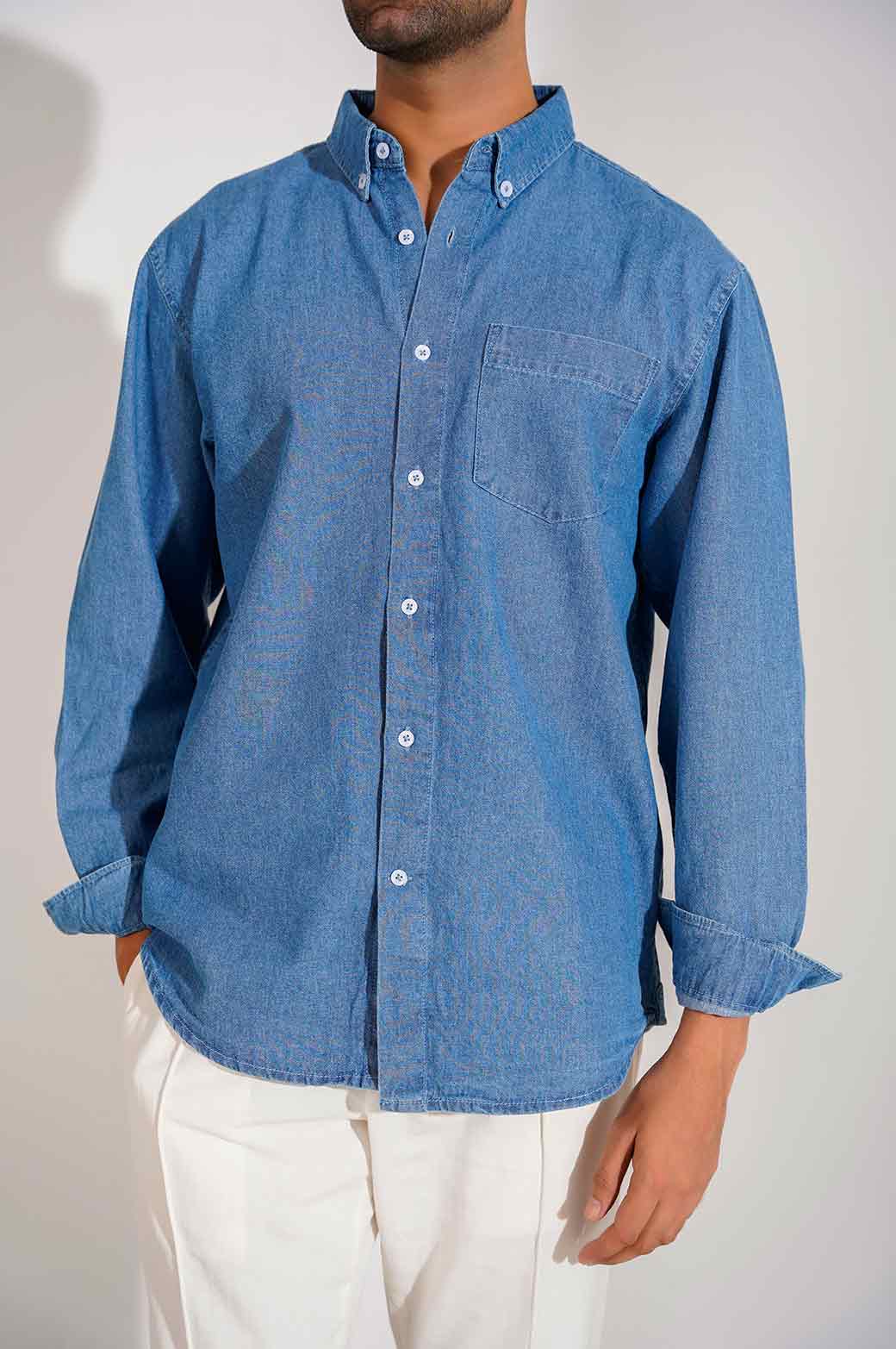 LIGHT BLUE DENIM BUTTON DOWN