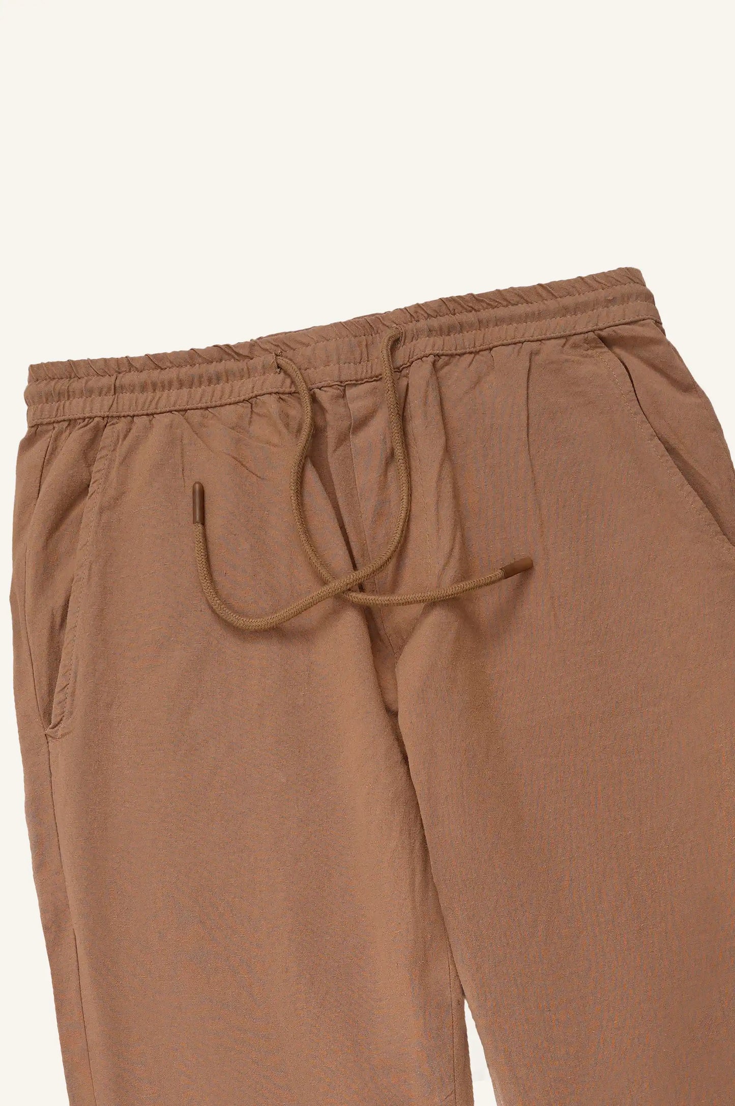 KHAKI BASIC TAPERED PANTS
