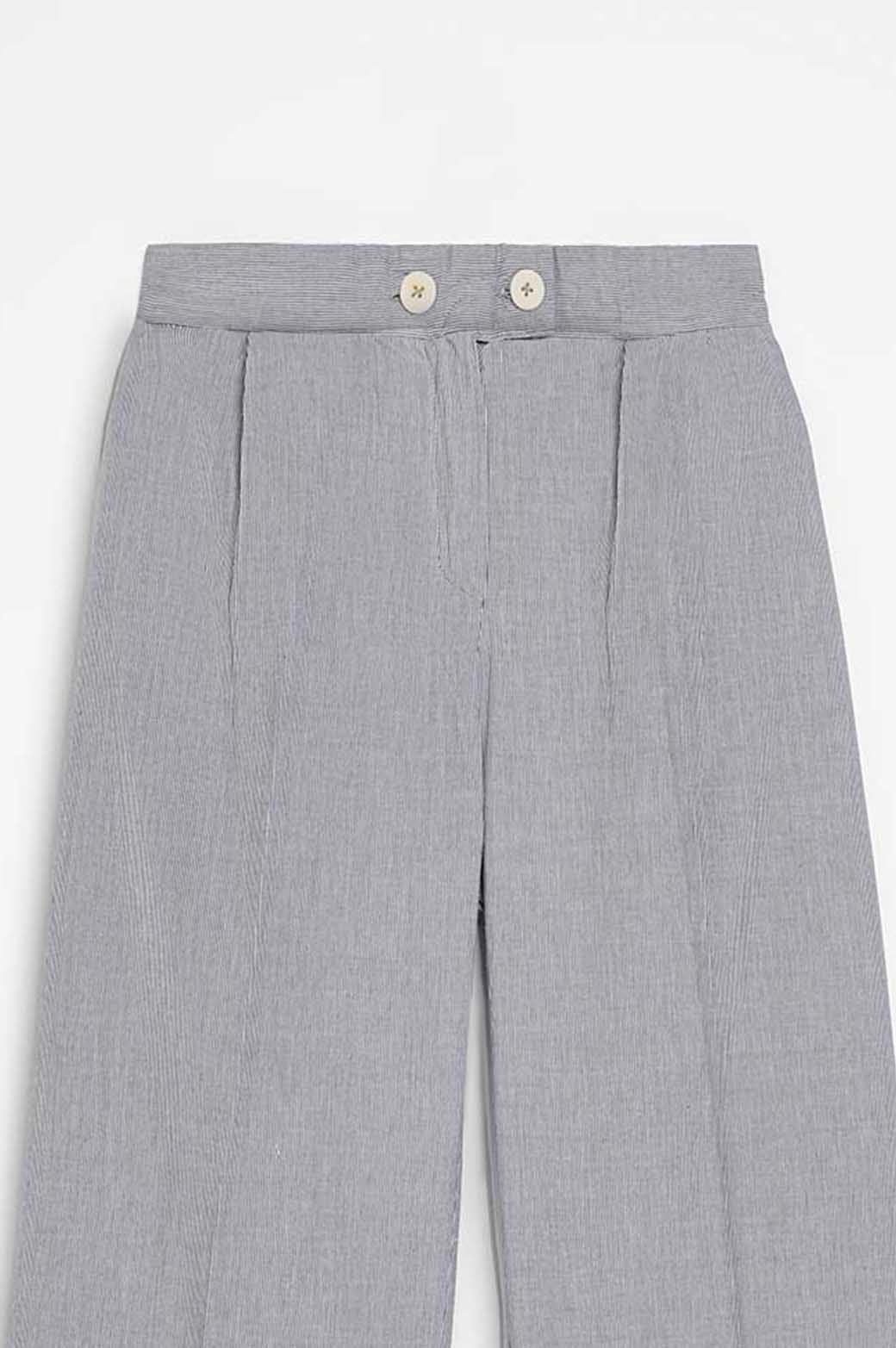 GREY STRIPED WDIE LEG PANTS