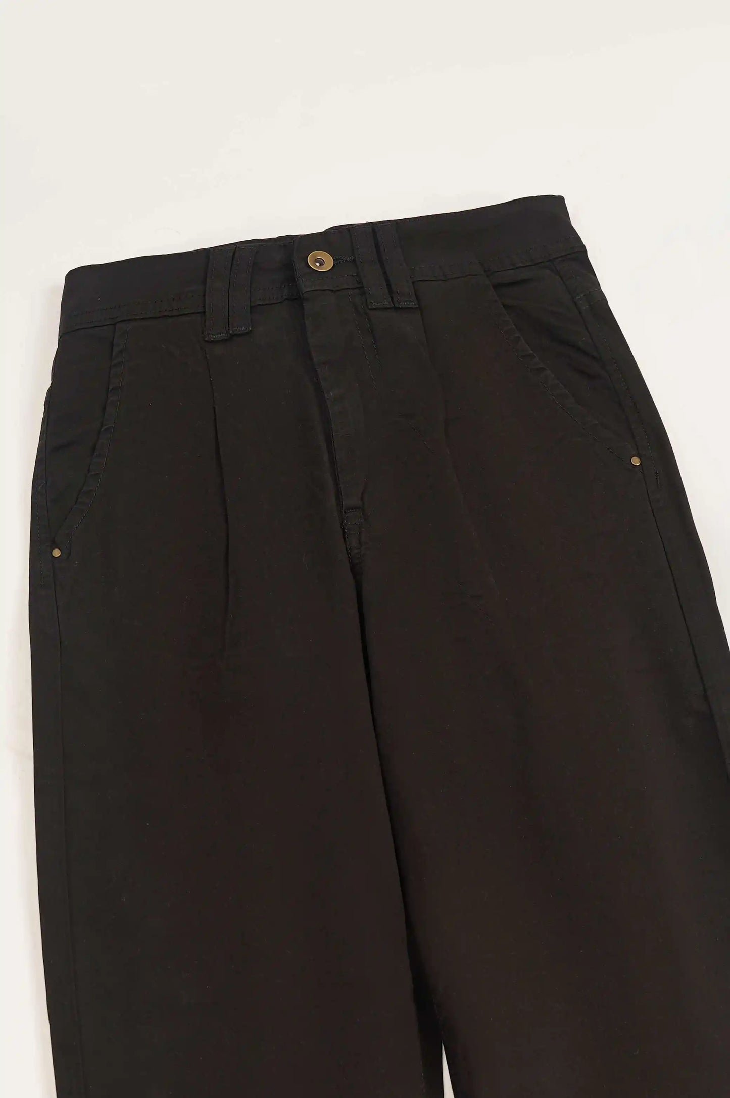 BLACK CHINO PANTS