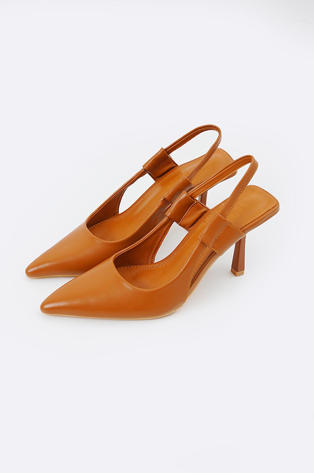 TAN MINIMALIST SLINGBACK HEEL