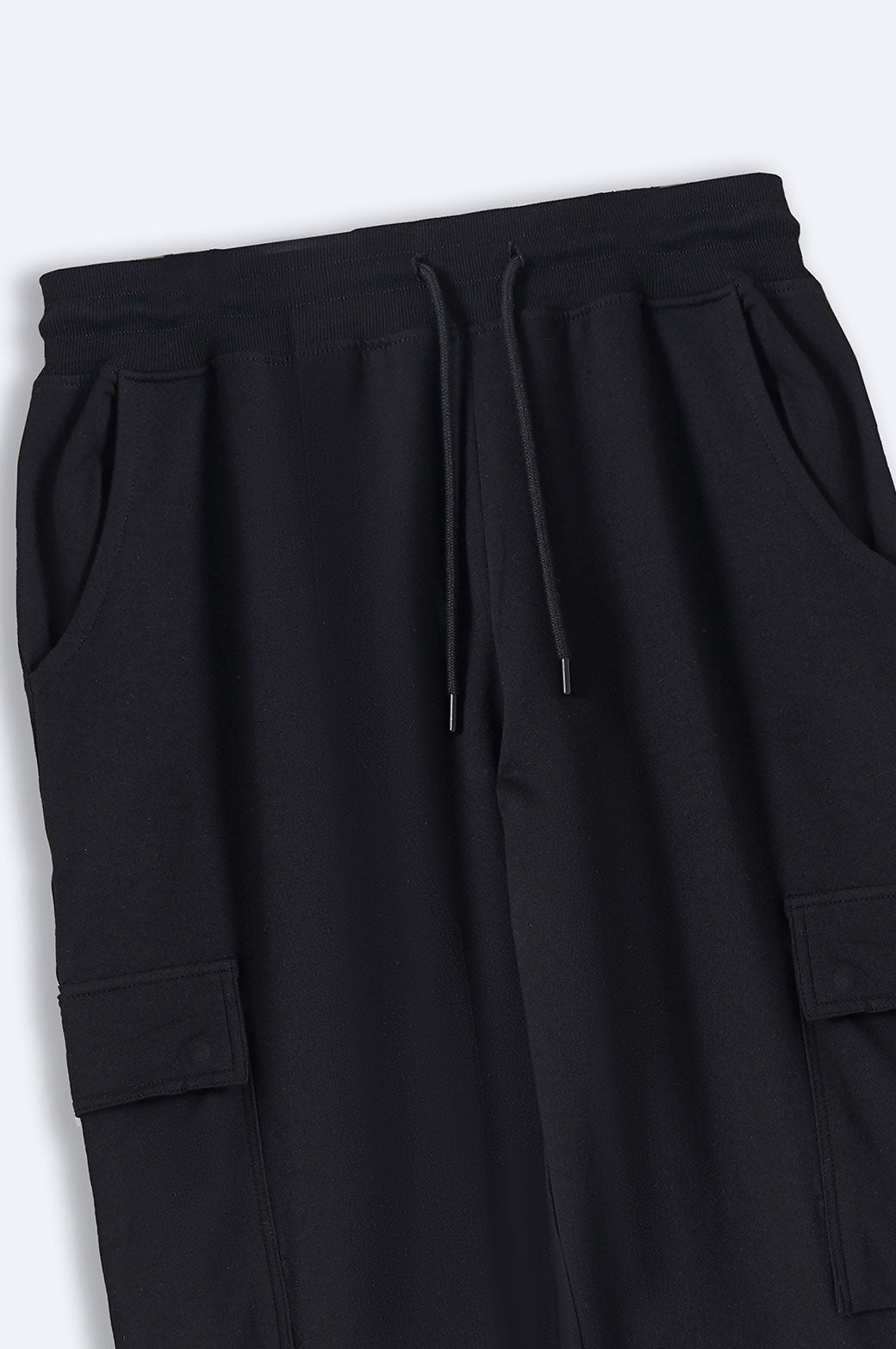 BLACK CARGO PANTS