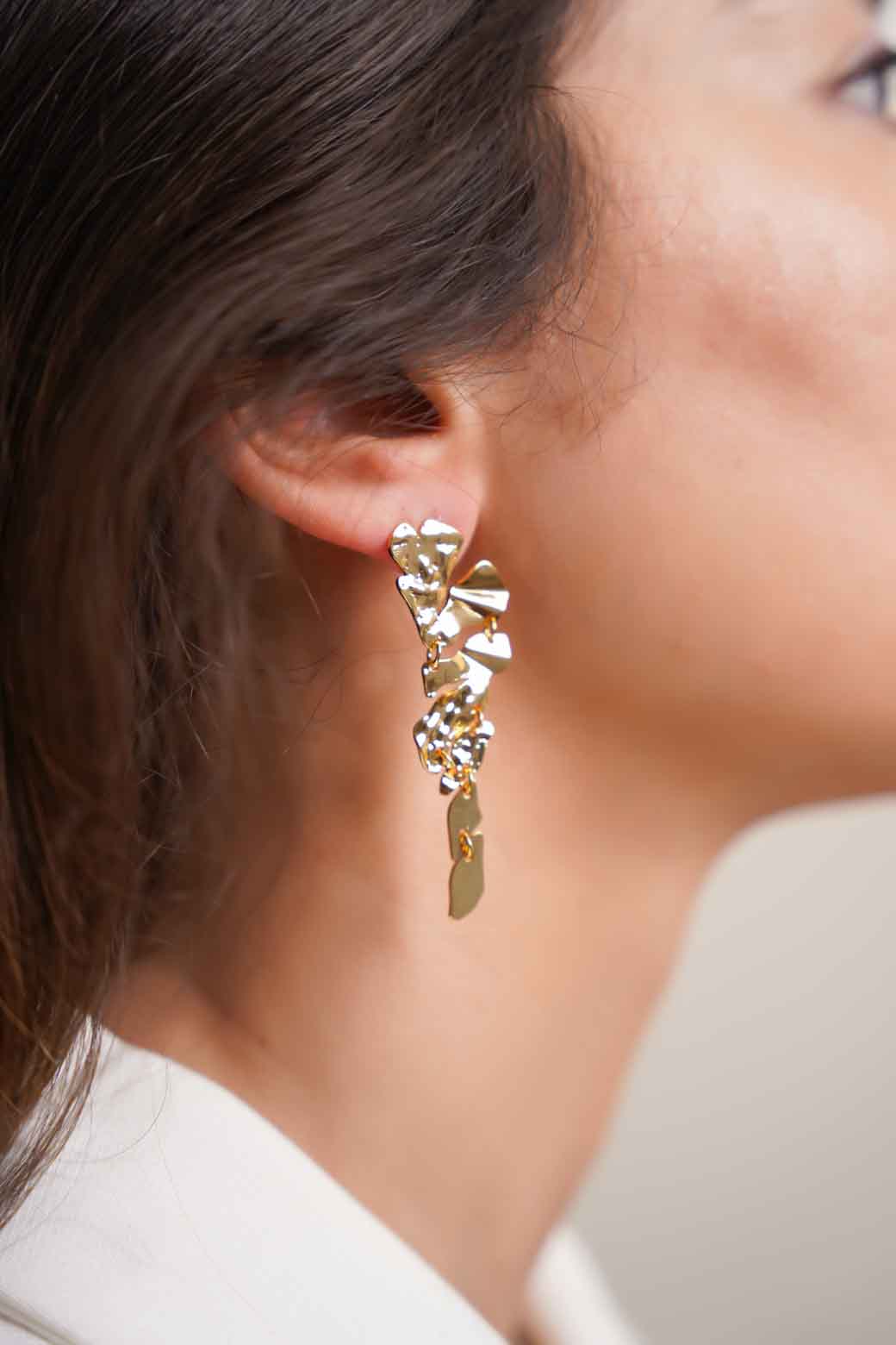 GOLD ABSTRACT DROP EARRING