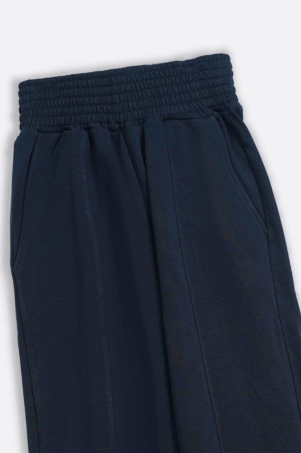 BLACK TROUSER WITH ELASTICATED HEM