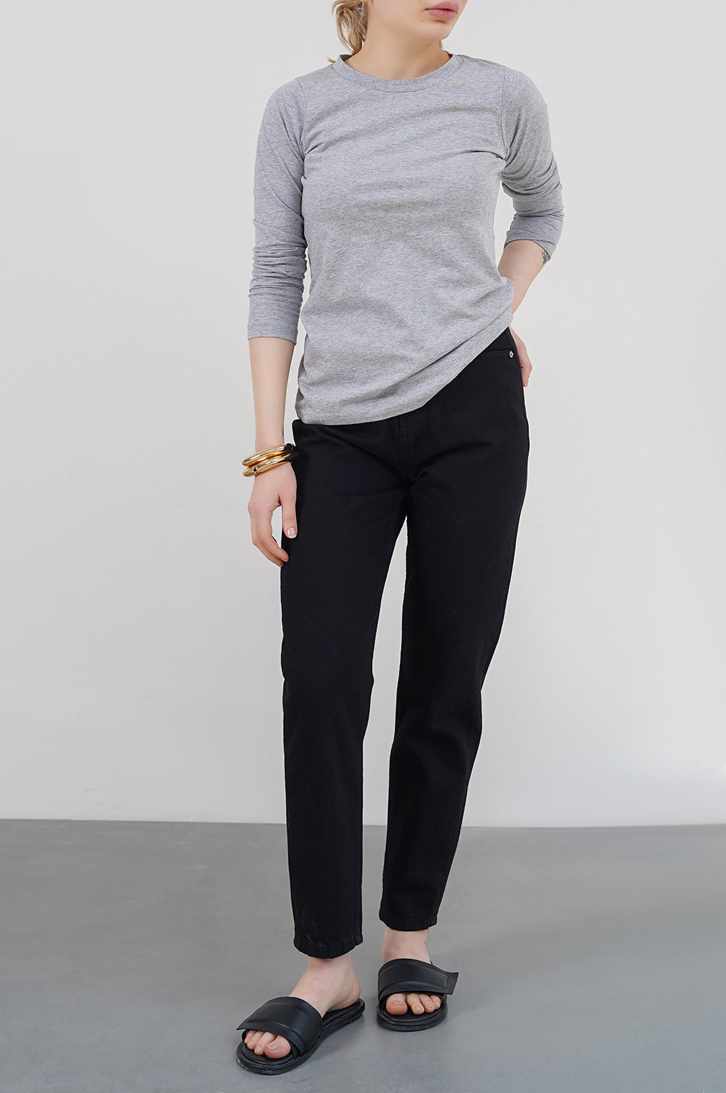 HEATHER GREY EVERYDAY ROUND NECK T-SHIRT