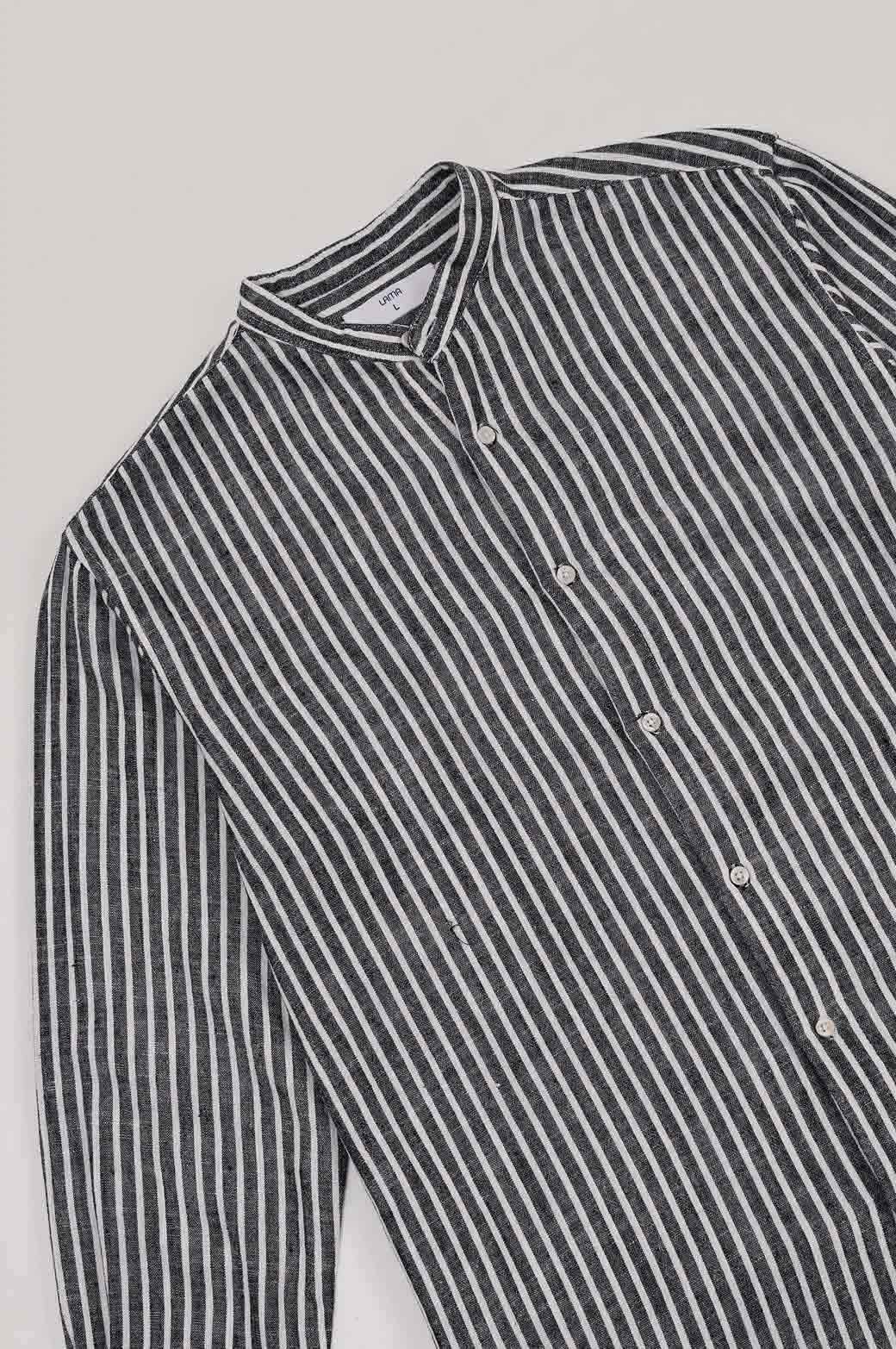 BLUE STRIPE BUTTON DOWN SHIRT
