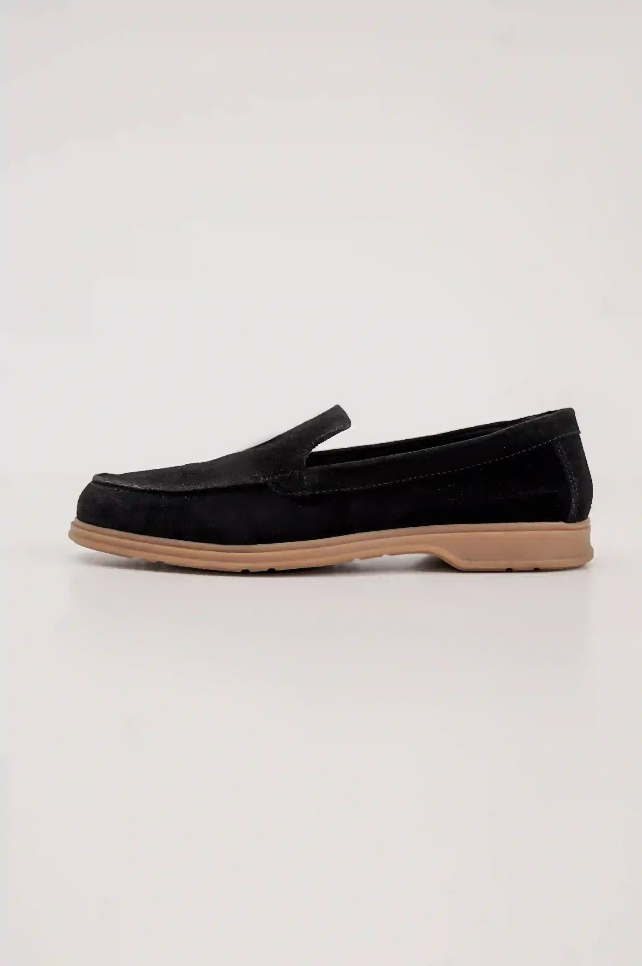SLIP ON LOAFERS – Lama Retail