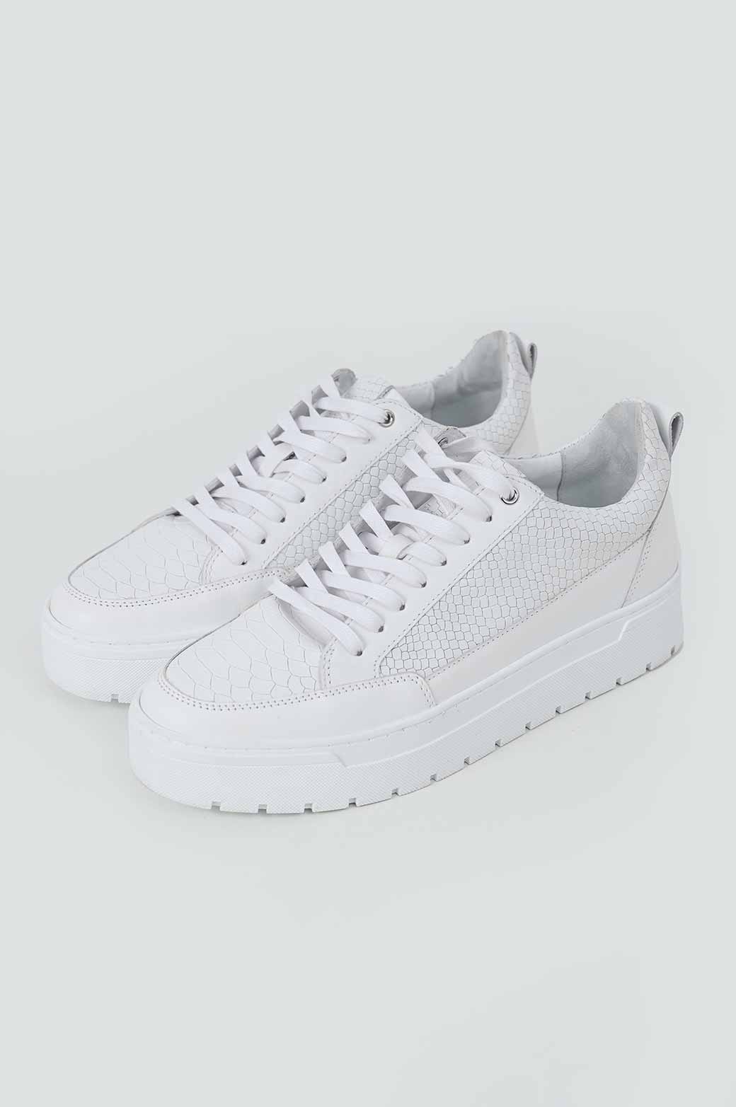 WHITE TEXTURED LEATHER SNEAKERS