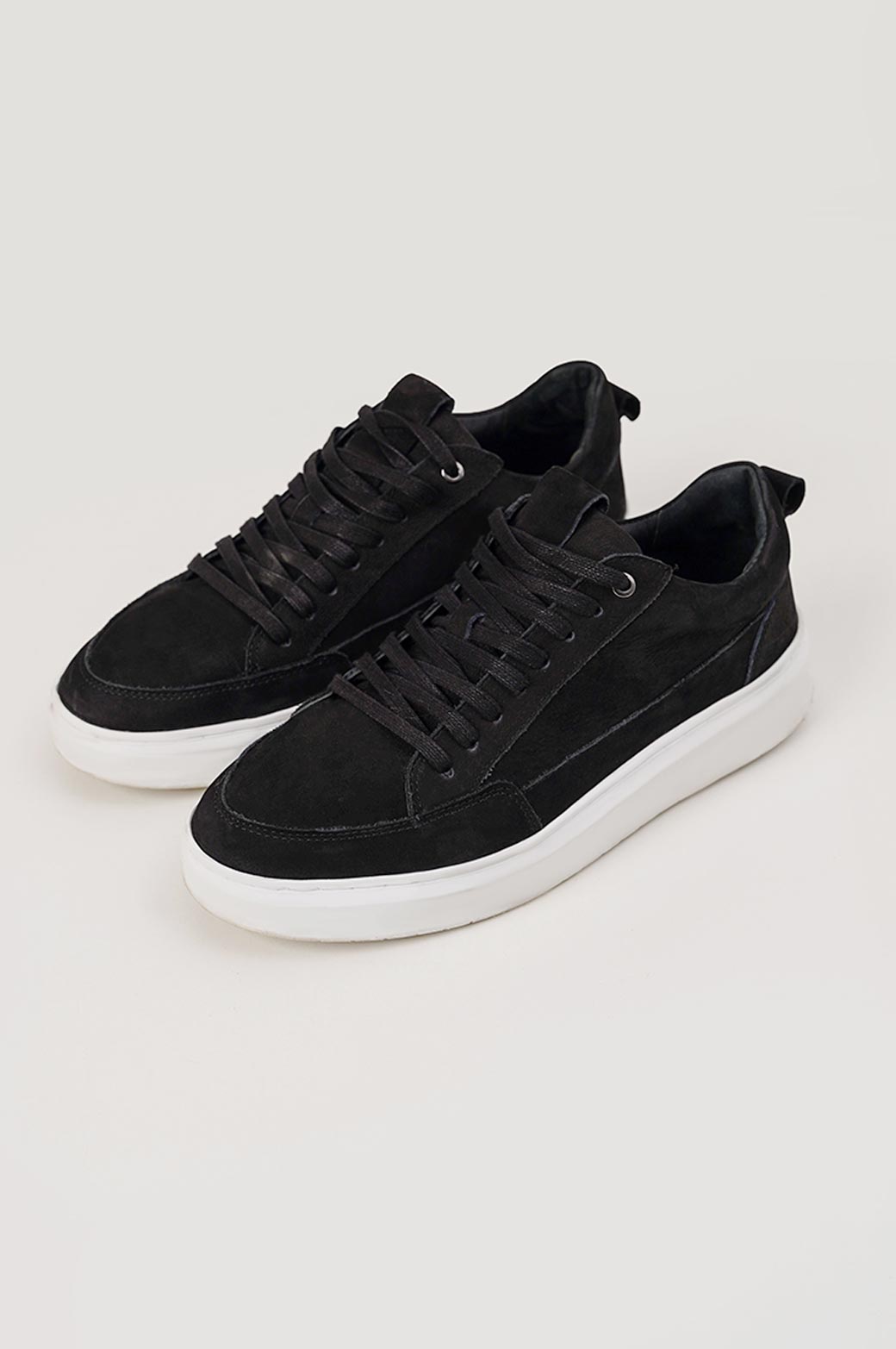 BLACK PLATFORM LEATHER SNEAKERS