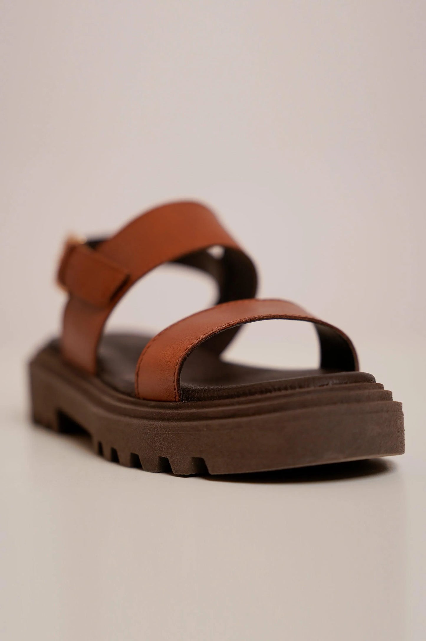 CHUNKY LEATHER SANDALS - SANDALS