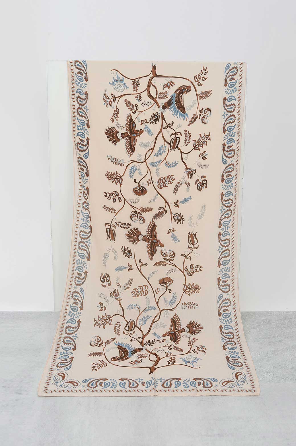 BEIGE WOVEN PRINTED SCRAF