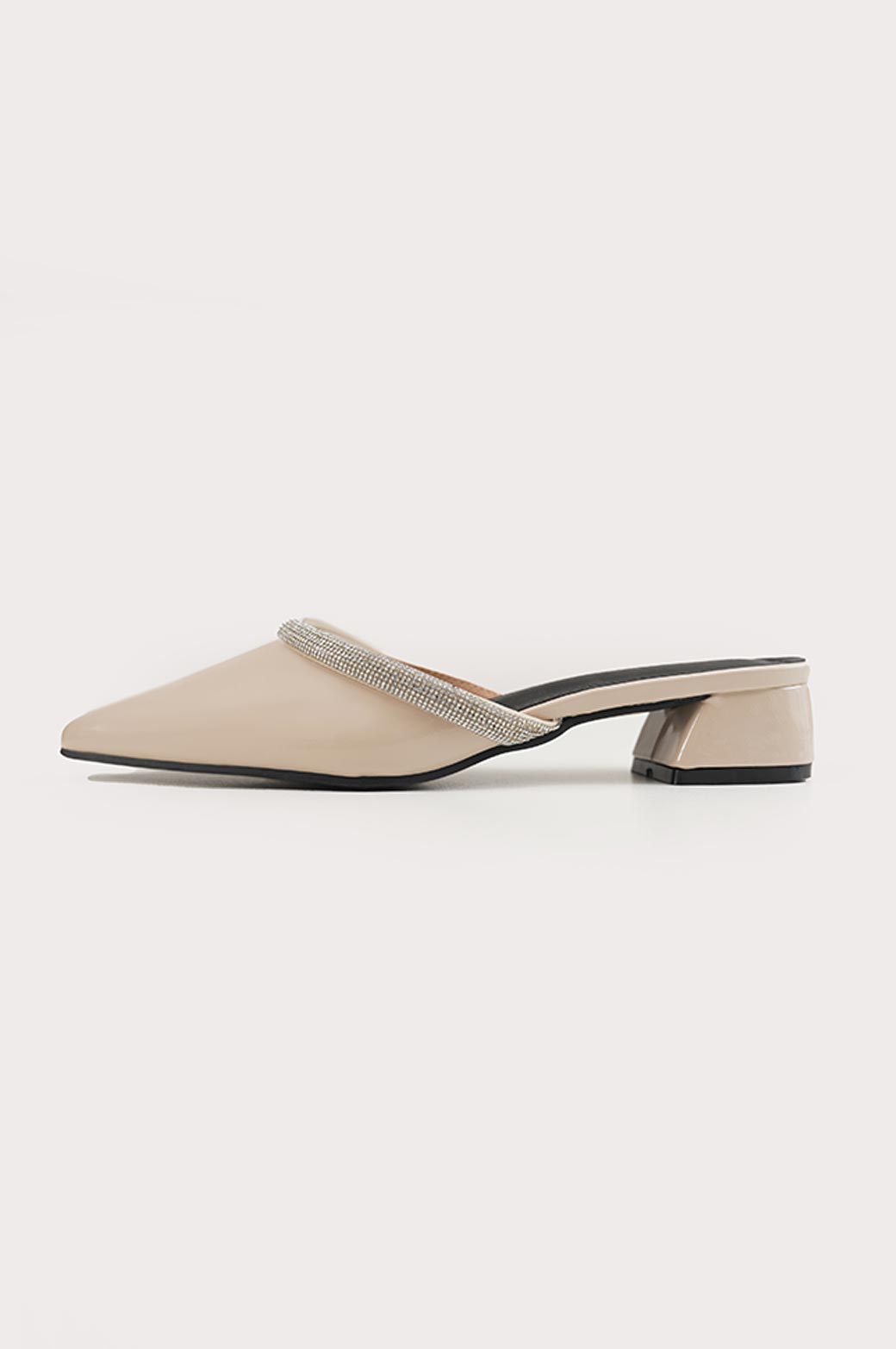 NUDE POINTED MULES