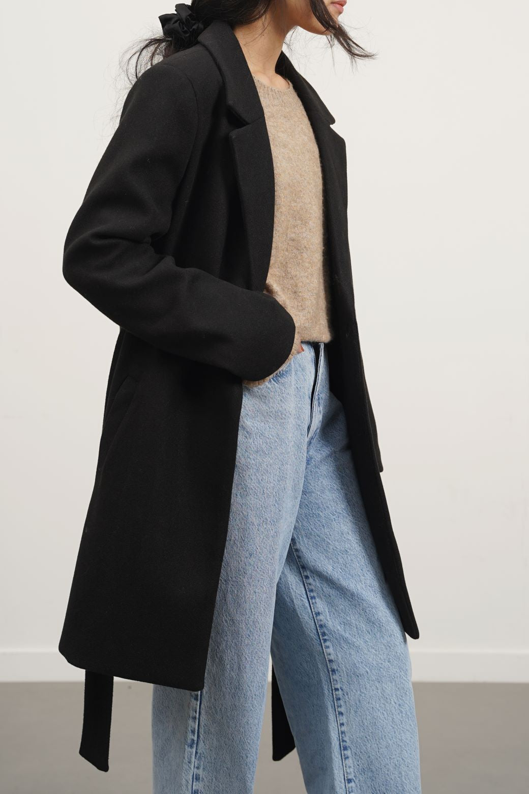 BLACK LILY MID-LENGTH COAT