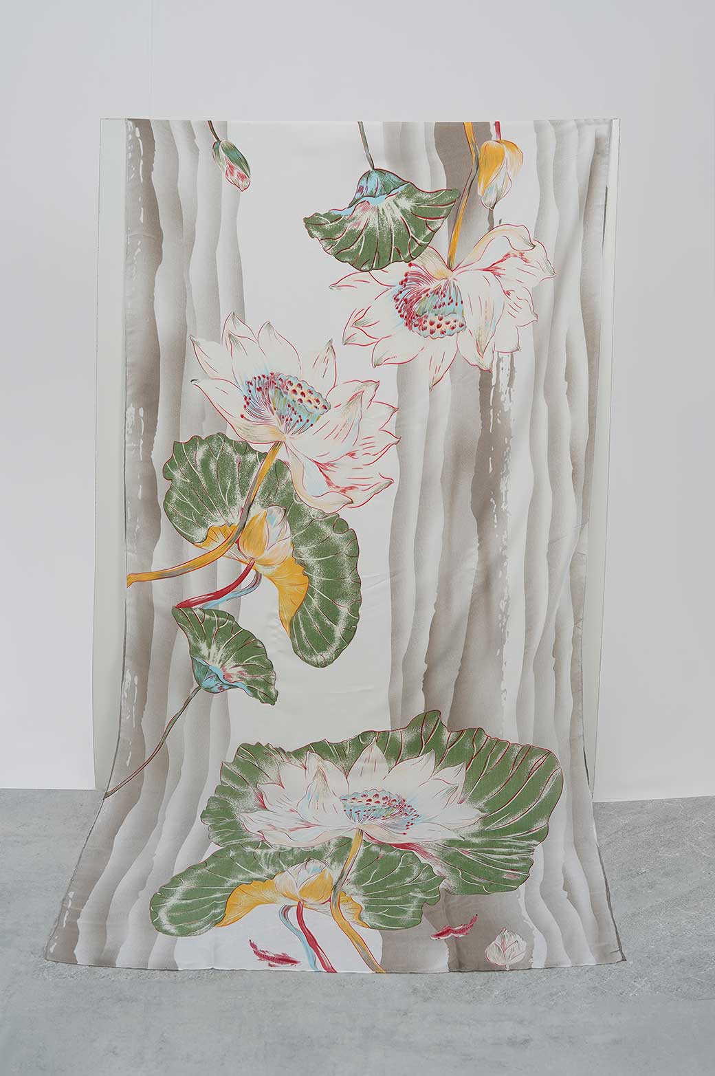 SAGE WATER LILLY SCARF