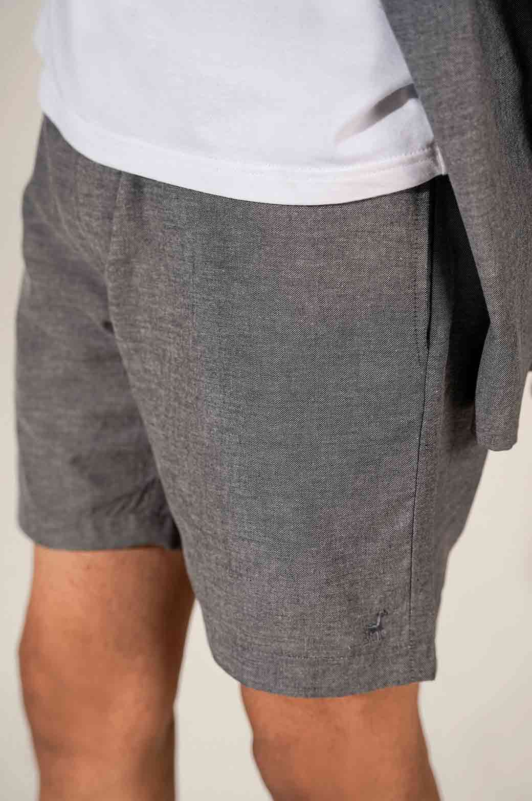 CHARCOAL LAMA EMBLEM CHAMBREY SHORTS
