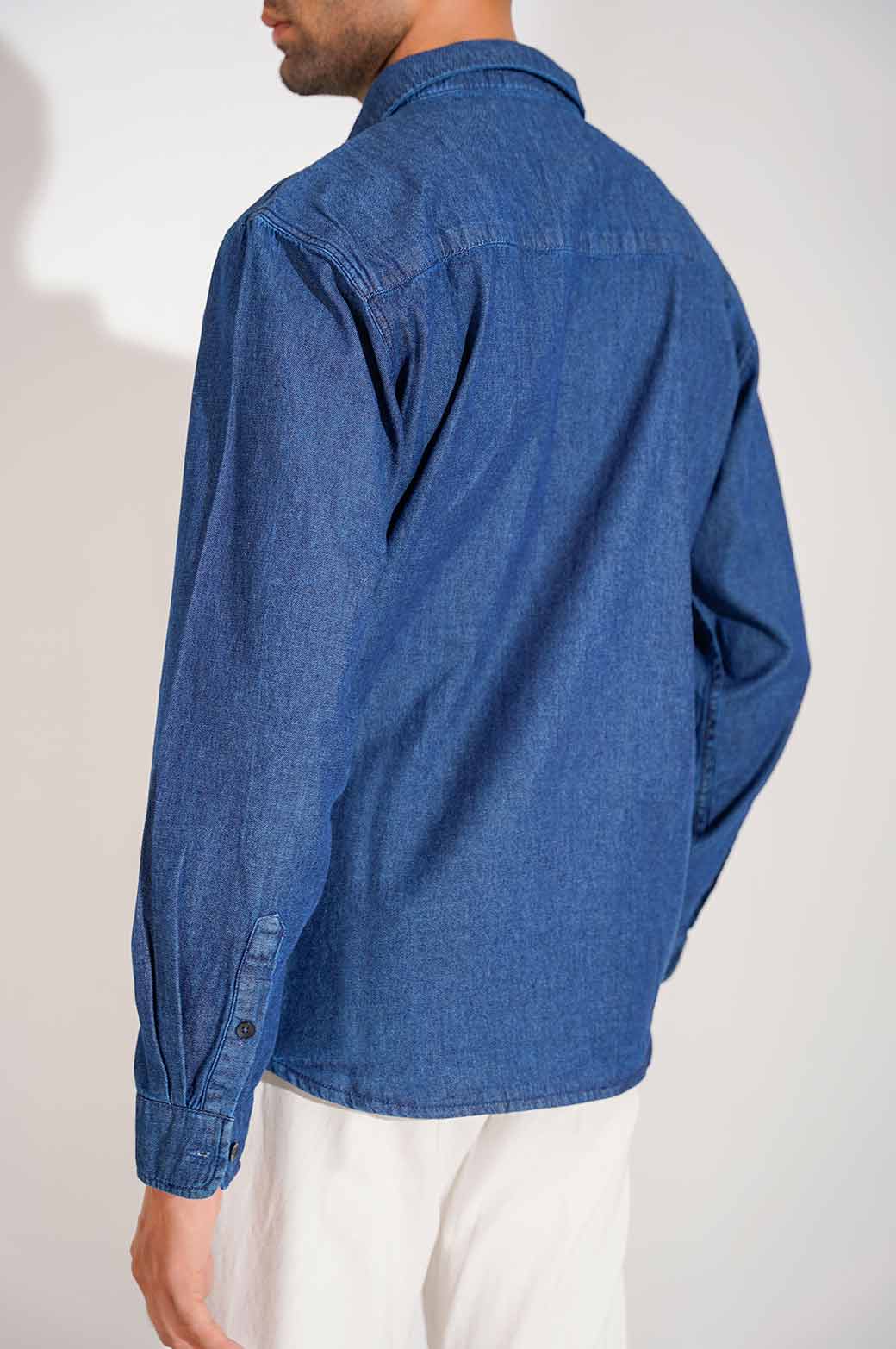 DARK INDIGO DENIM BUTTON DOWN