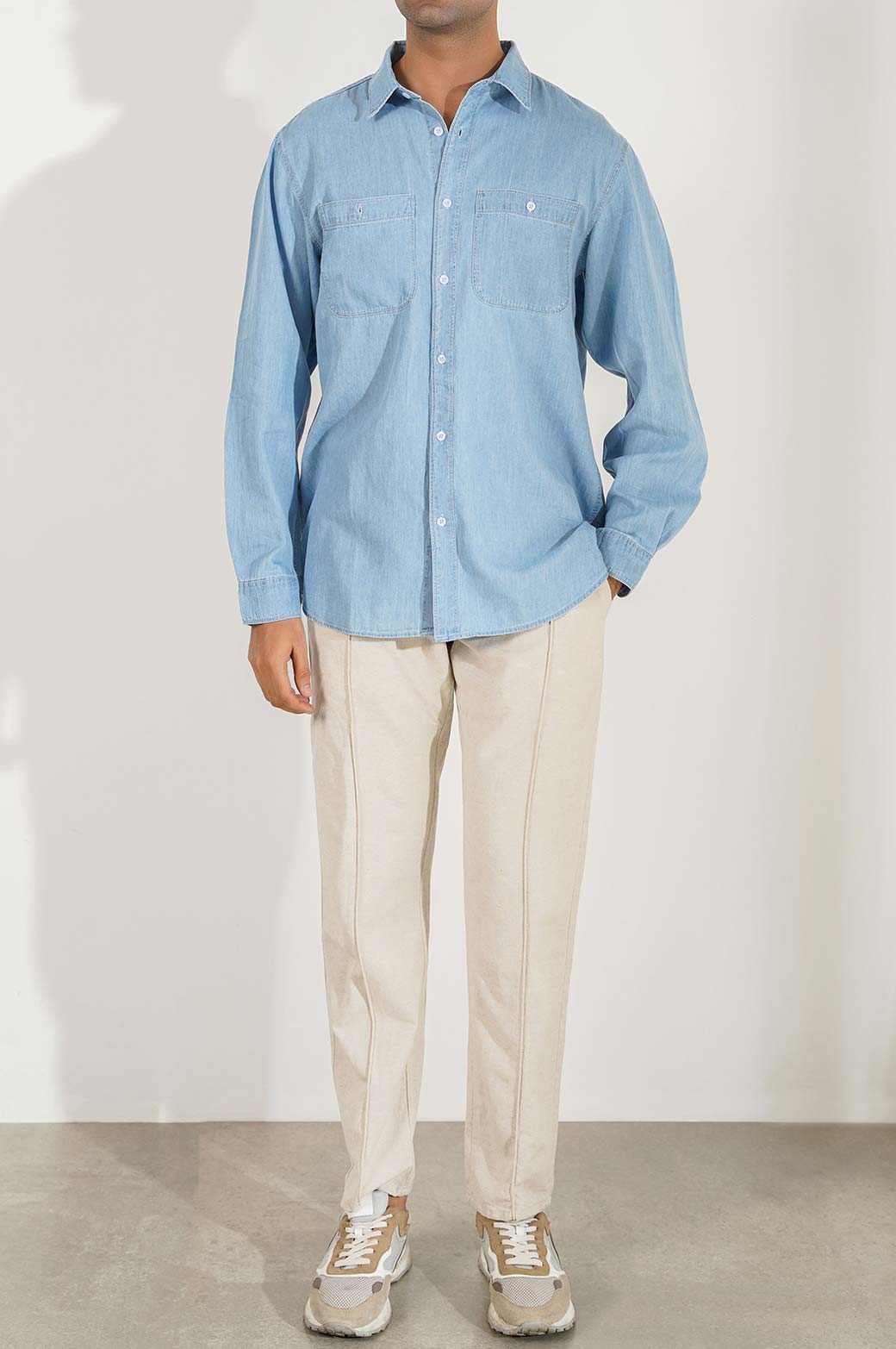 LIGHT BLUE DENIM SHIRT WITH PATCH POCKETS