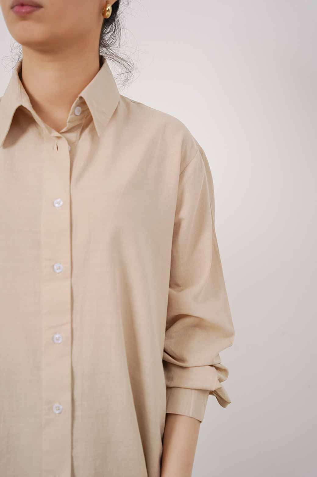 BEIGE BUTTON DOWN SHIRT