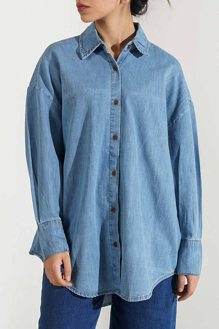 LIGHT BLUE DENIM BUTTON DOWN SHIRT