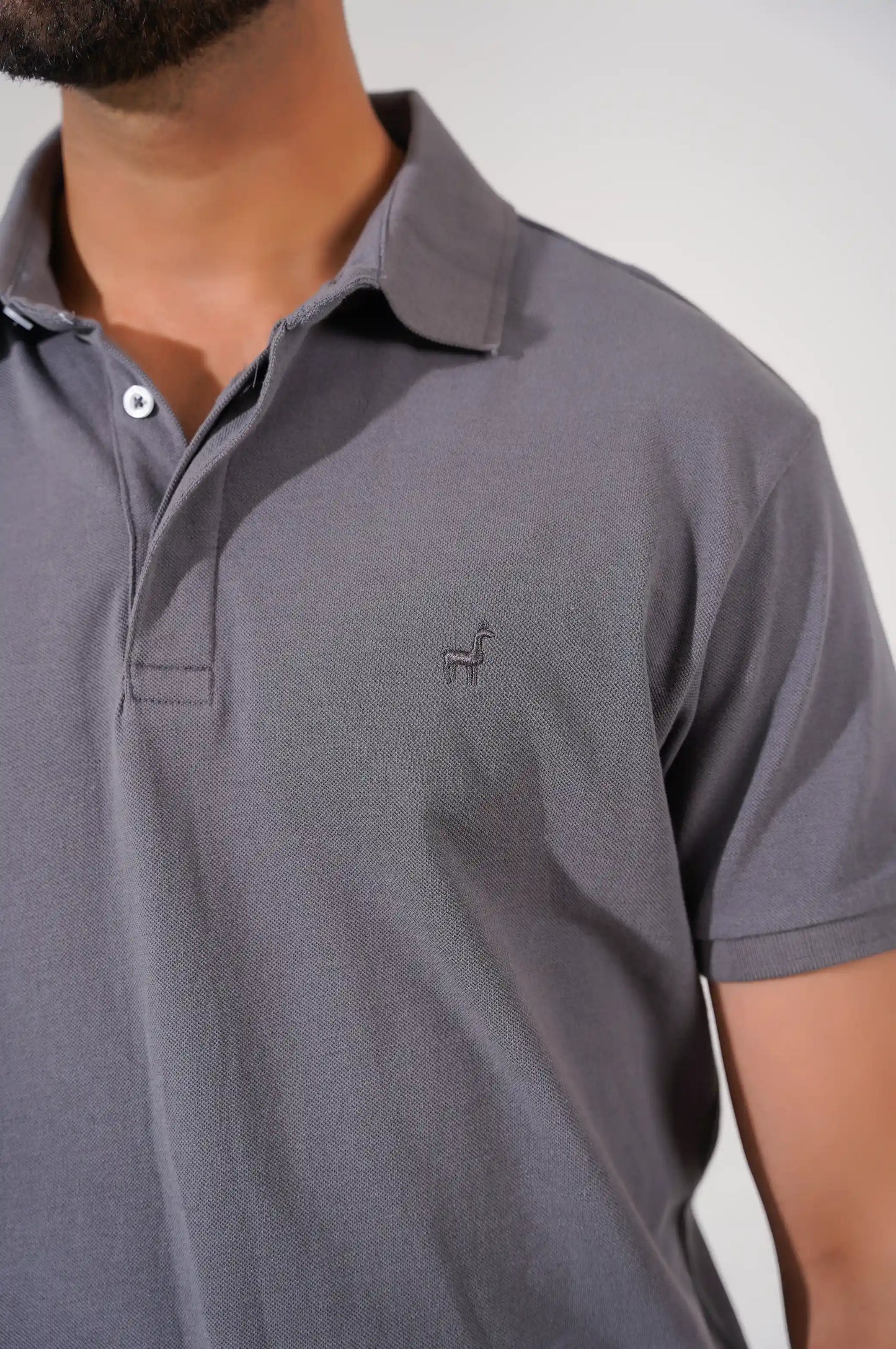 LIGHT GREY LAMA PERFORMANCE POLO
