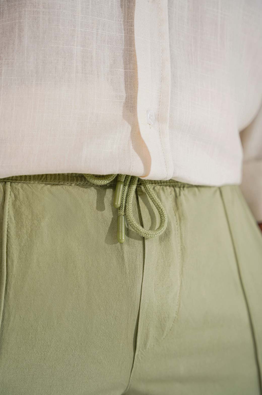 GREEN BASIC TAPERED PANTS
