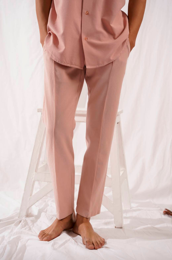 LIGHT PINK BASIC TAPERED PANTS