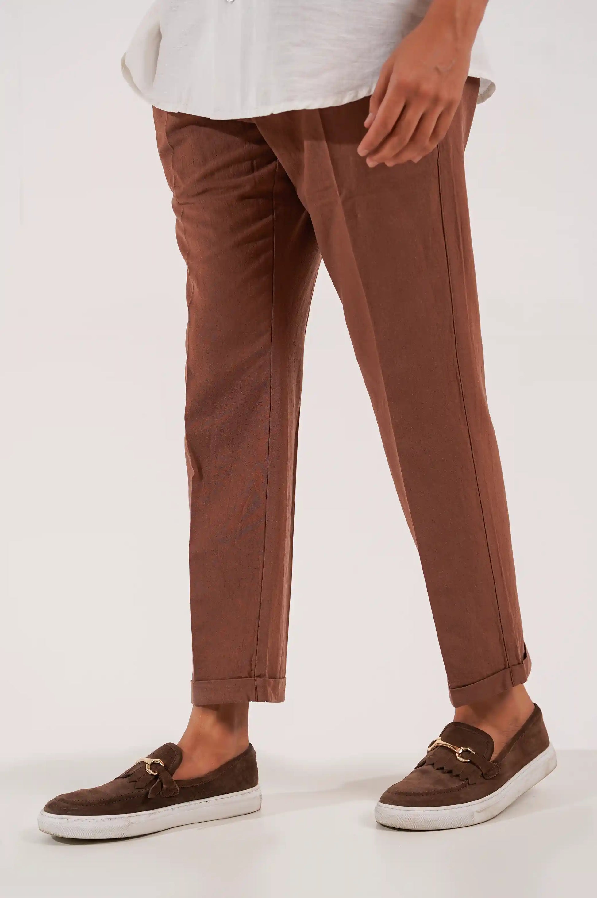 CHOCOLATE LINEN TURNUP PANTS