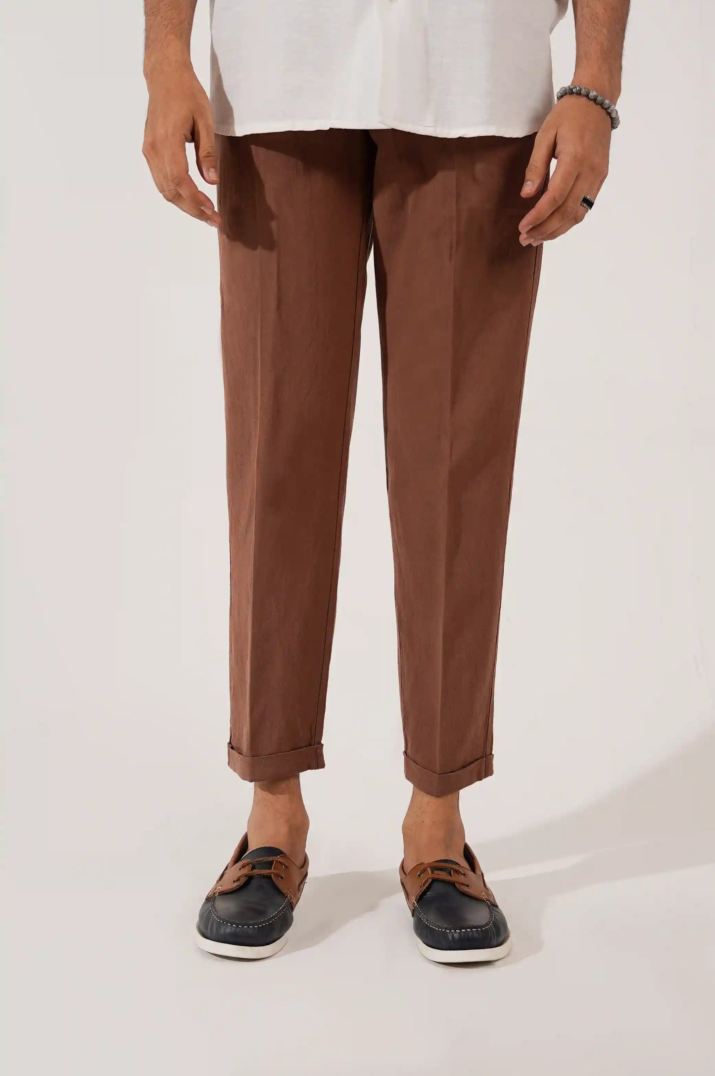 CHOCOLATE LINEN TURNUP PANTS