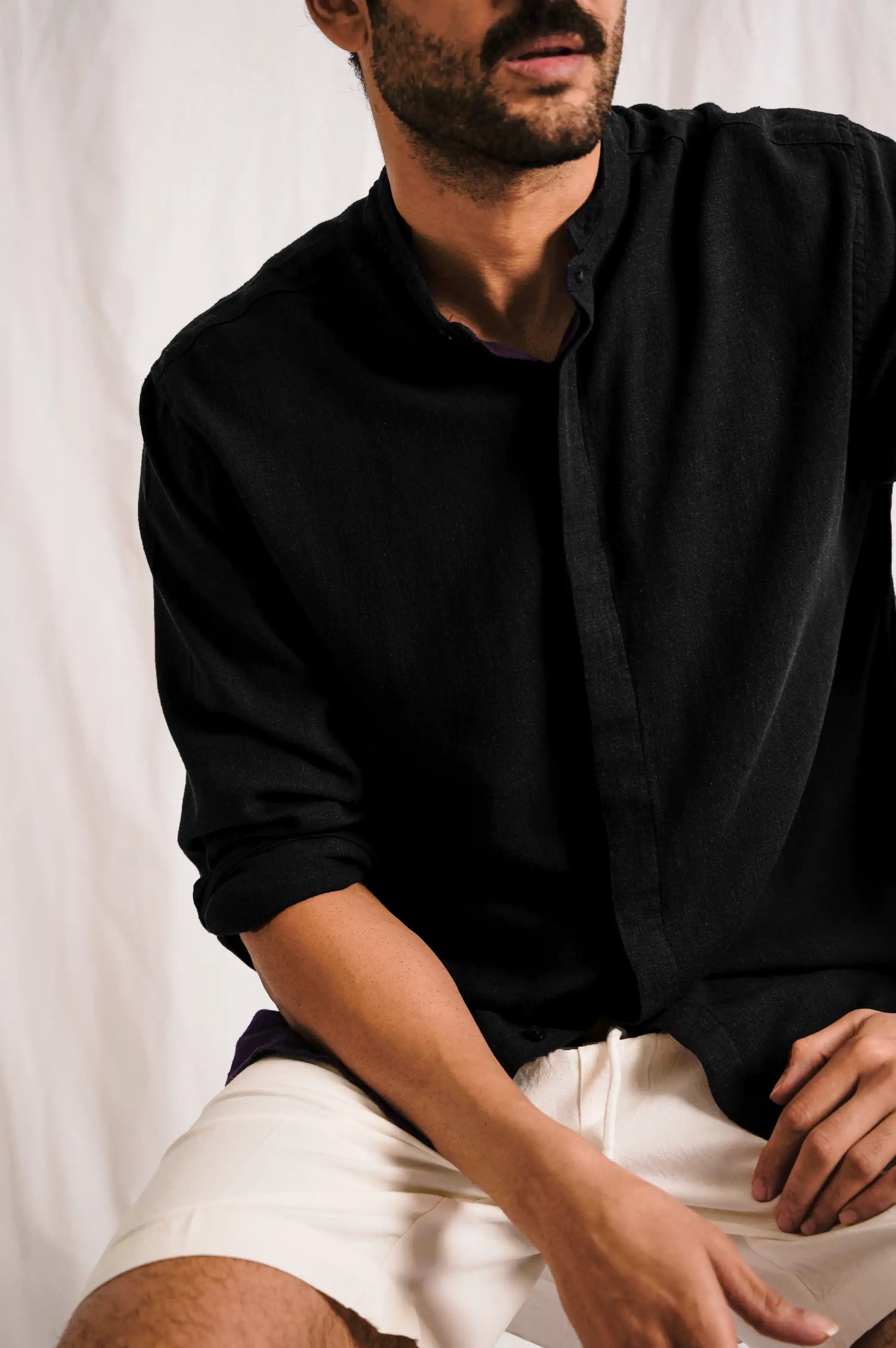 BLACK BUTTON DOWN SHIRT
