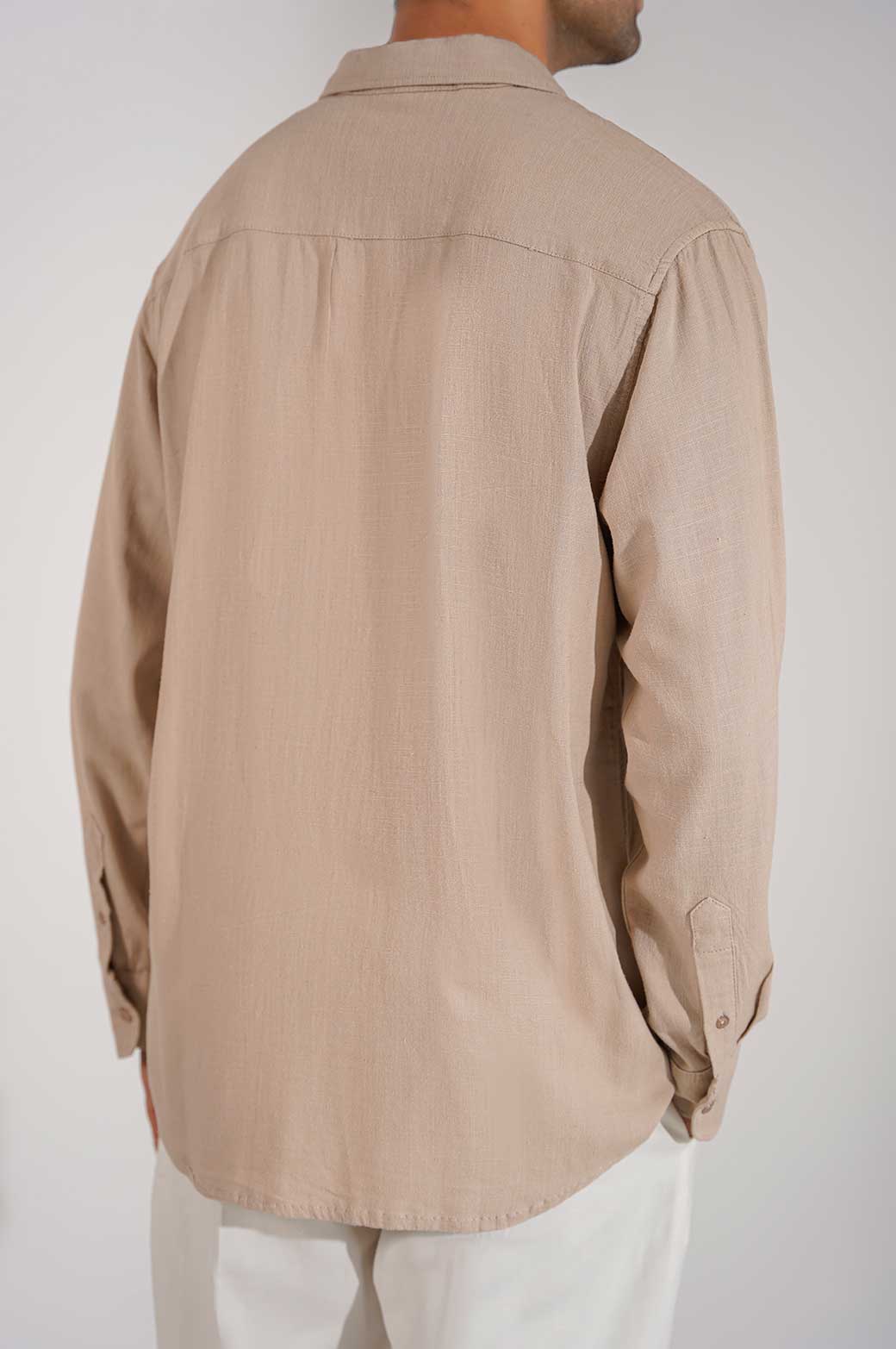 BEIGE BASIC BUTTON DOWN SHIRT