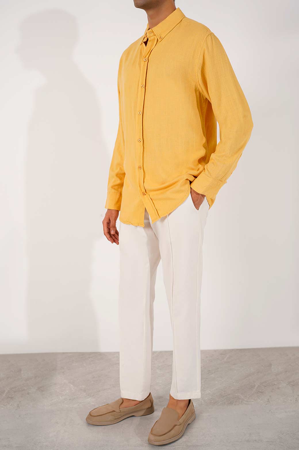 MUSTARD BASIC BUTTON DOWN SHIRT