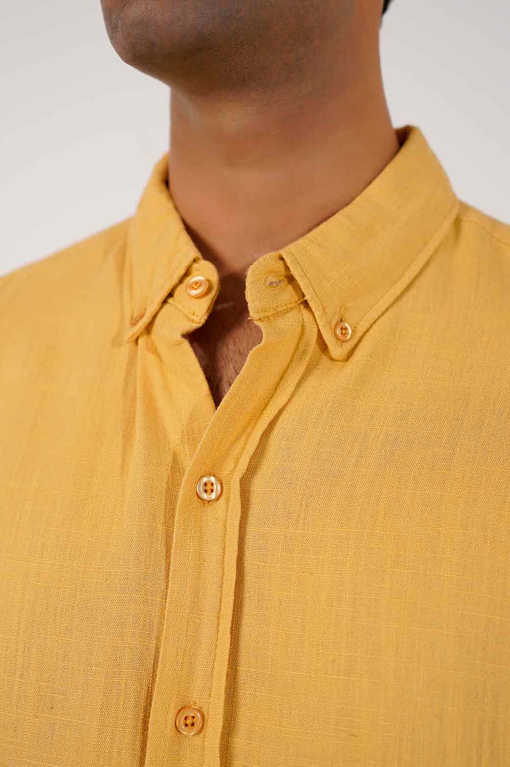 MUSTARD BASIC BUTTON DOWN SHIRT