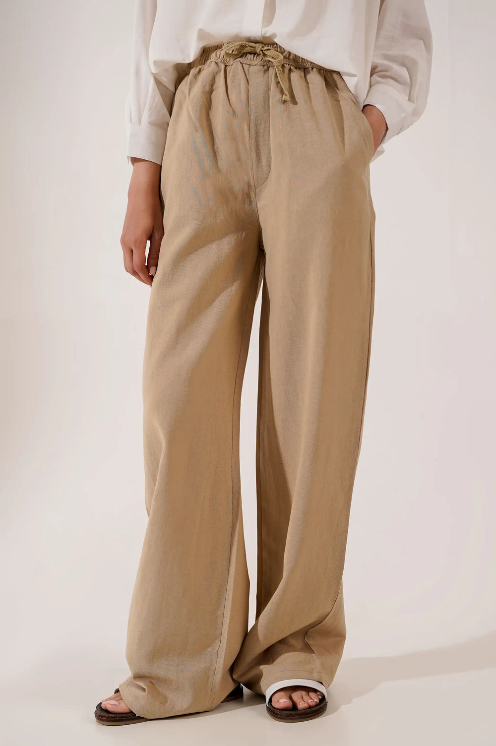 BEIGE DRAWSTRING WIDE LEG PANTS