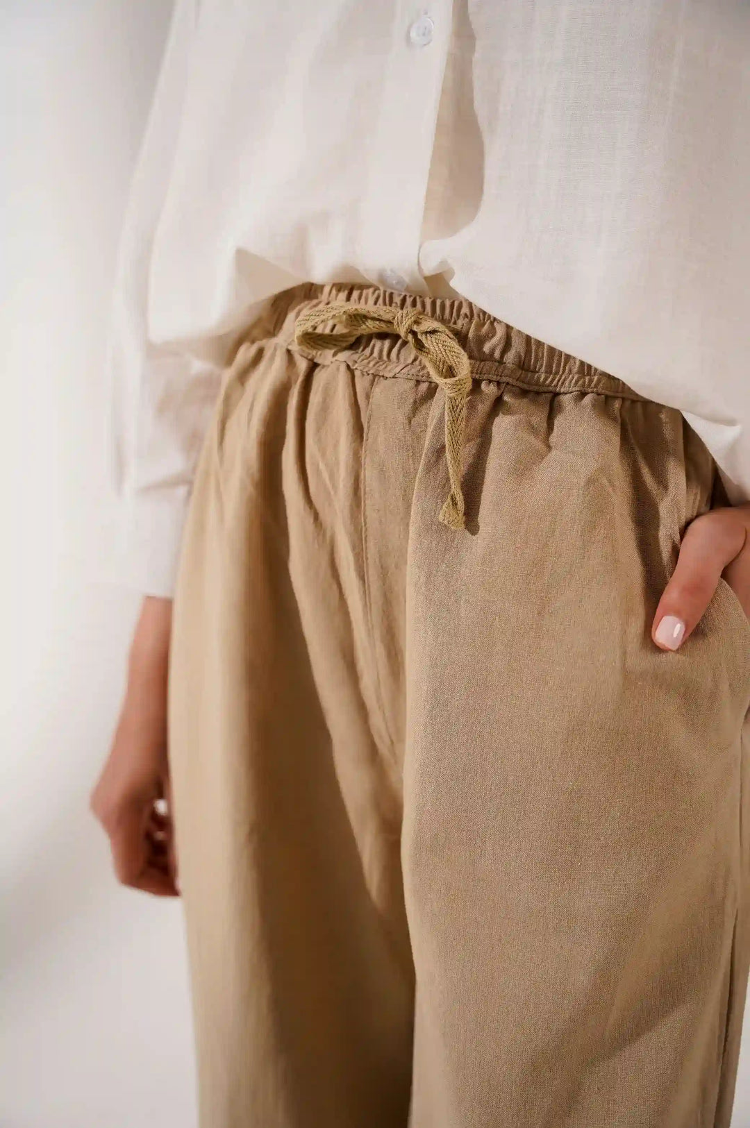 BEIGE DRAWSTRING WIDE LEG PANTS