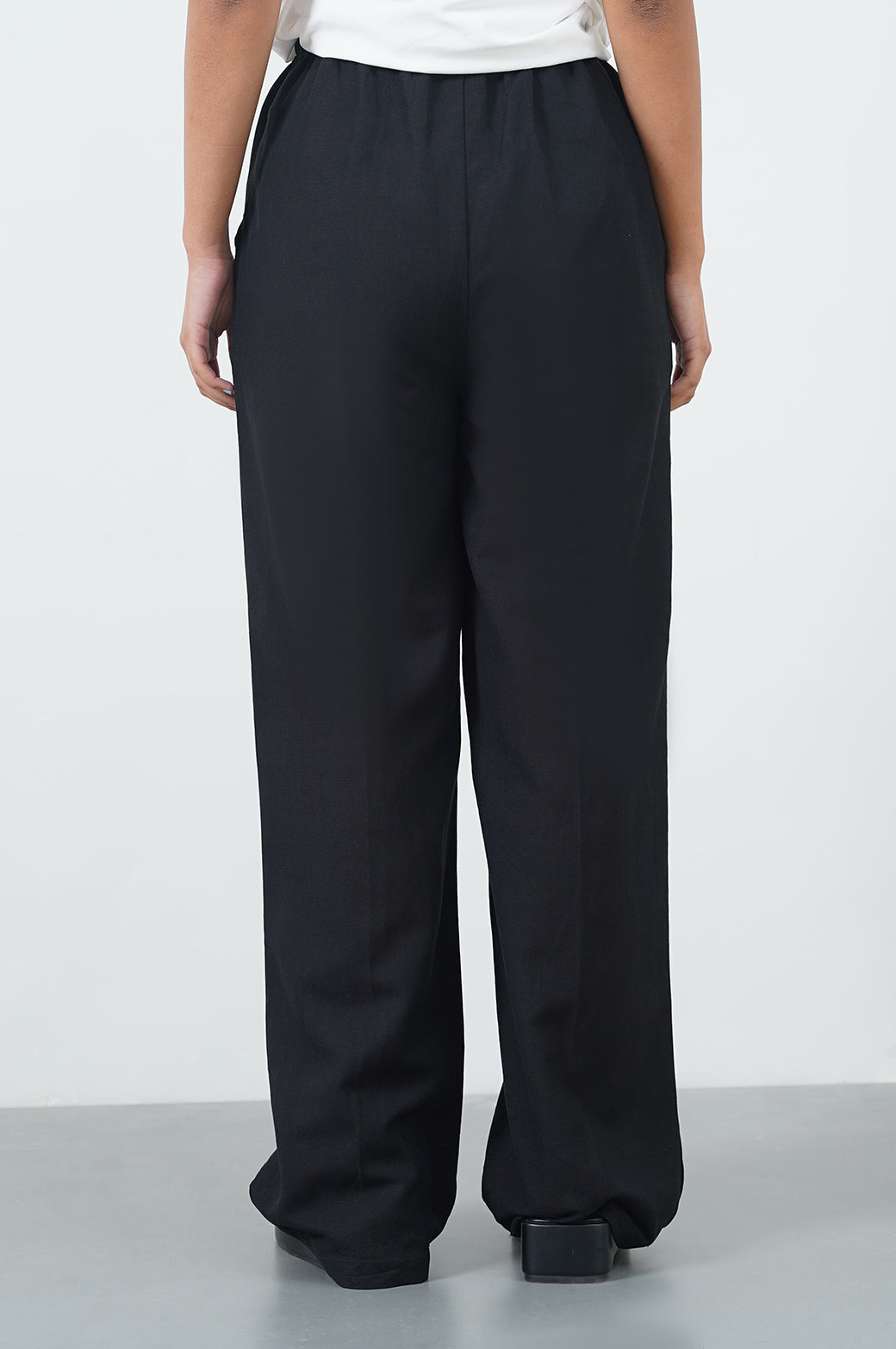 BLACK DRAWSTRING WIDE LEG PANTS