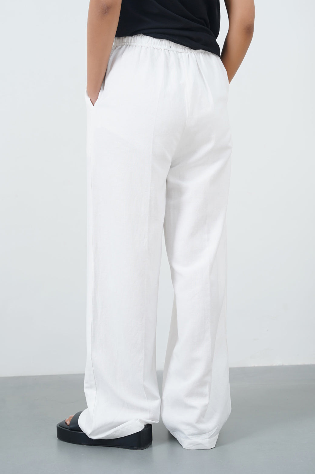 WHITE DRAWSTRING WIDE LEG PANTS