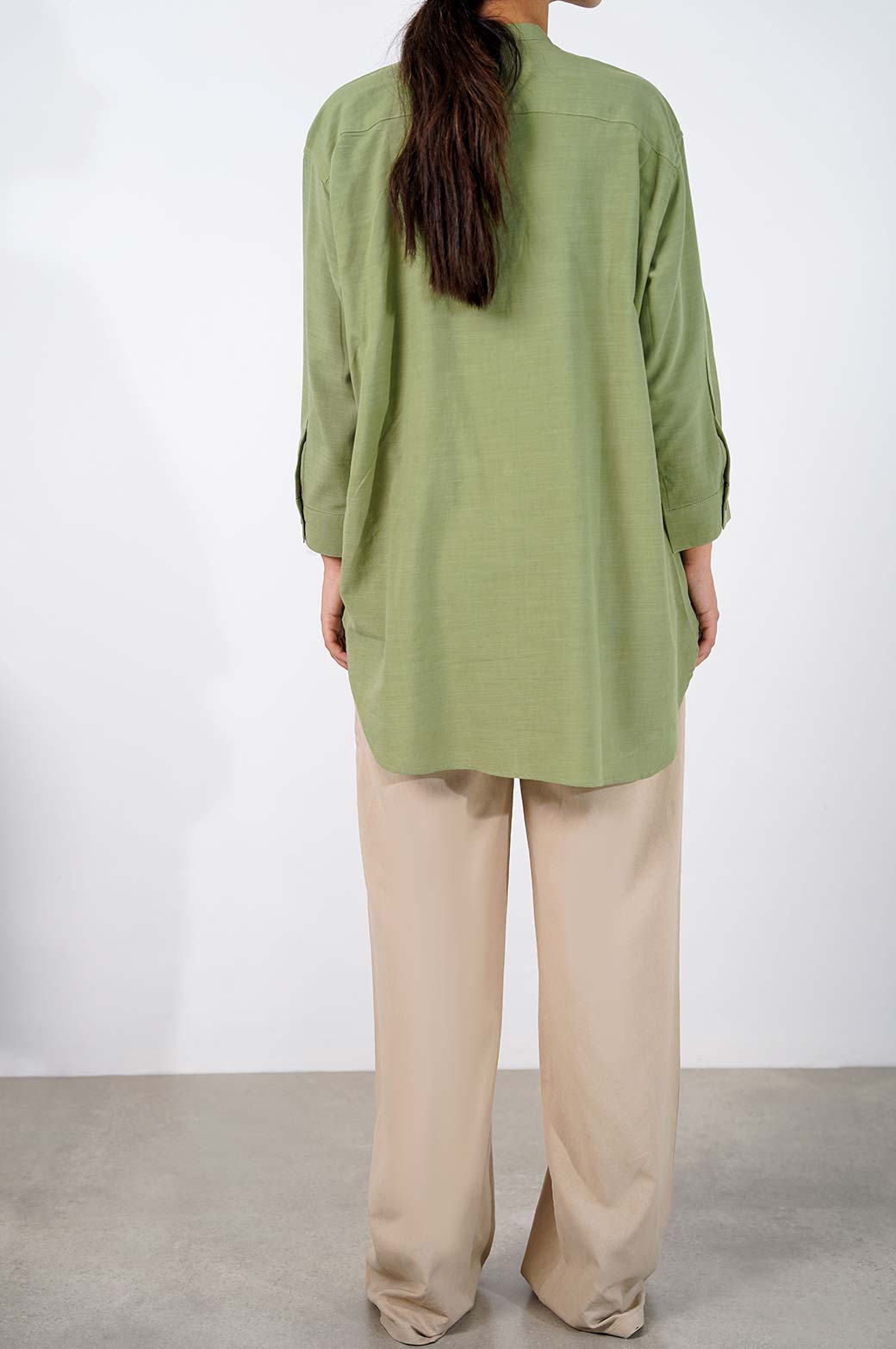 GREEN BAND COLLAR LONG SHIRT
