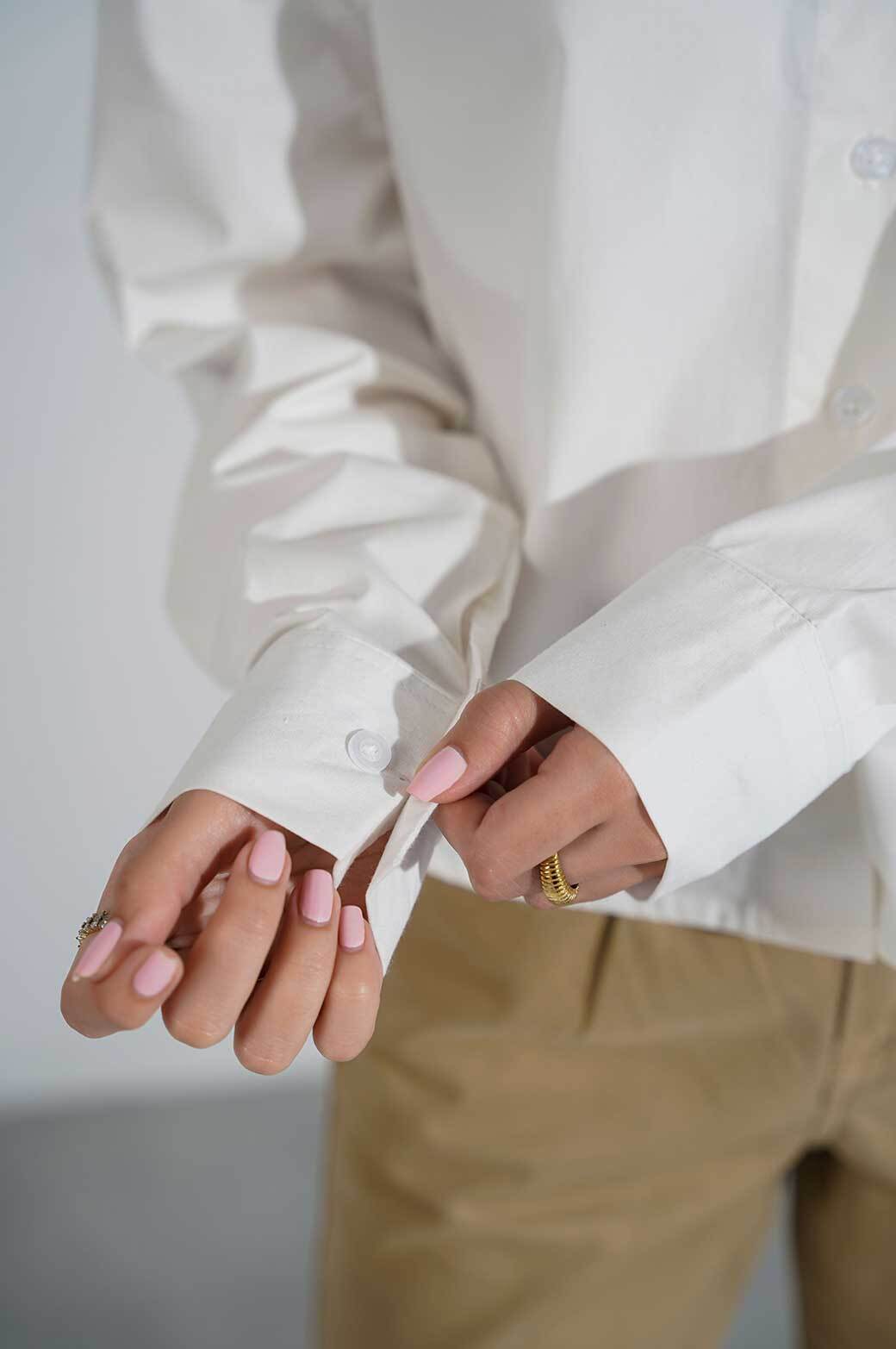 WHITE CROPPED BUTTON DOWN SHIRT