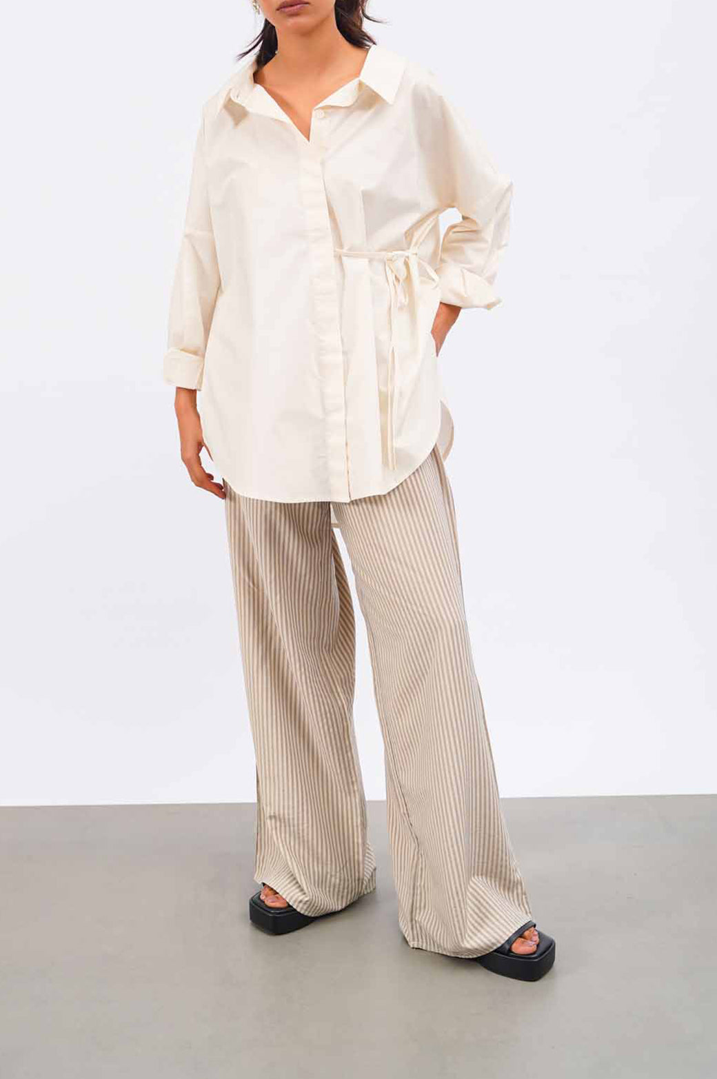 OFF WHITE TIE-UP POPLIN SHIRT
