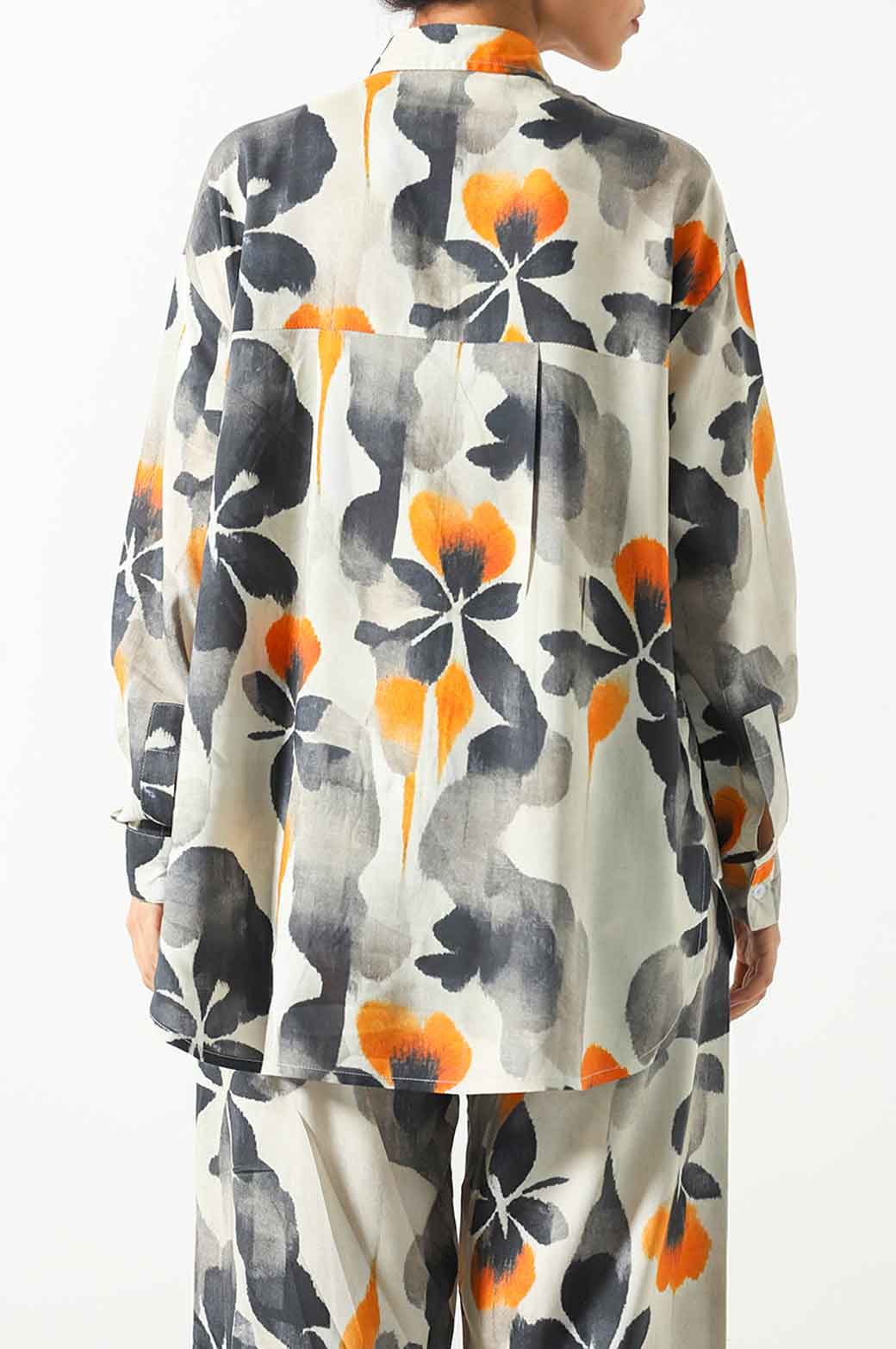 WHITE PRINTED SHIRT