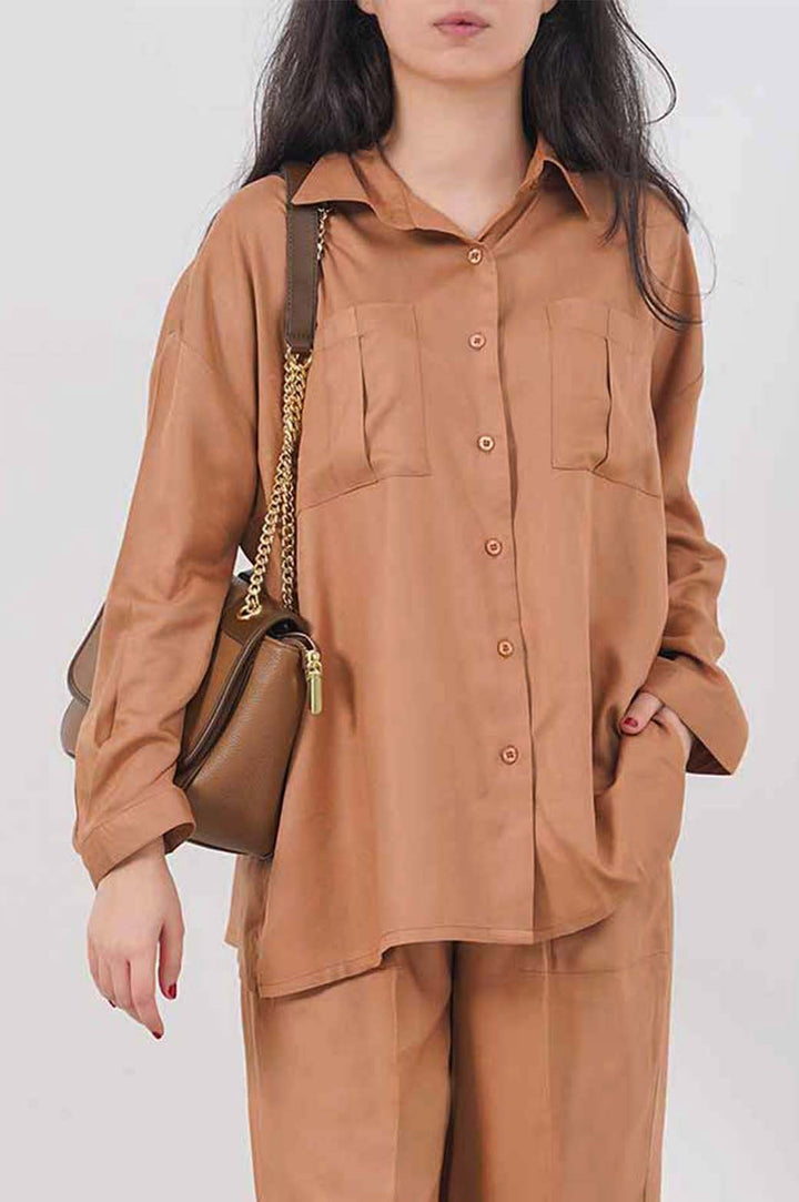 BROWN BUTTON DOWN SHIRT WITH BOX PLEAT POCKET