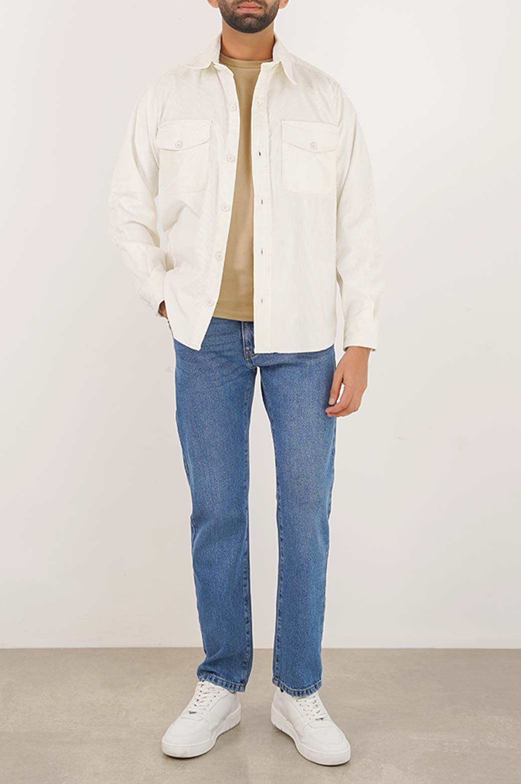 WHITE RIBBED SHACEKET