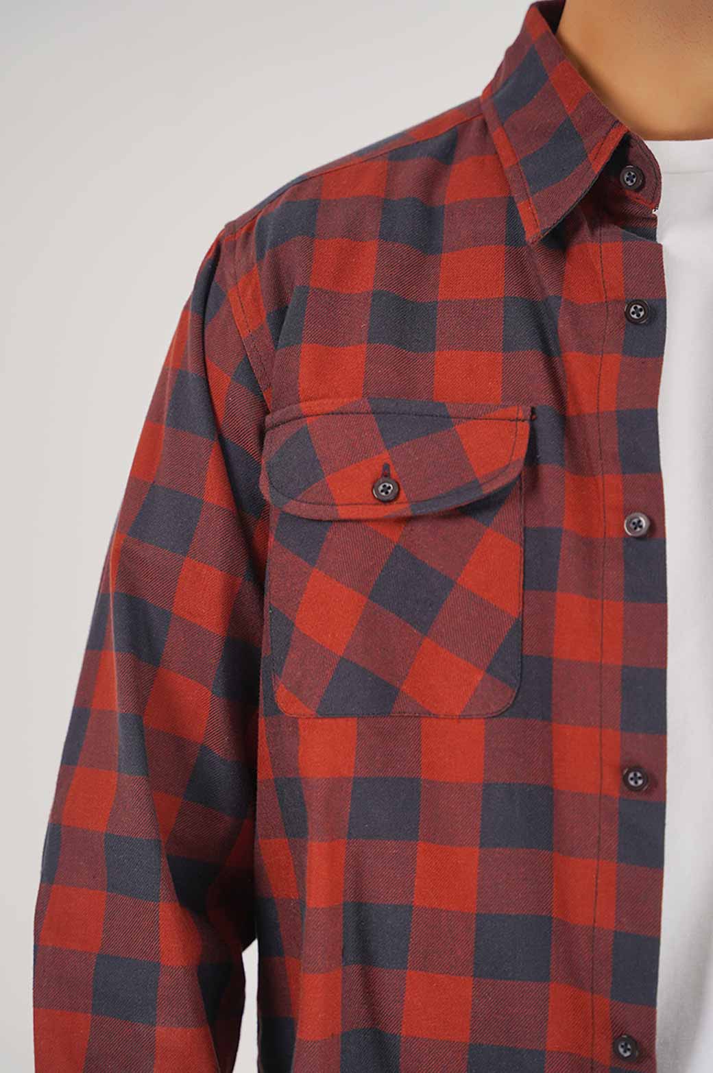 RED FLANNEL SHACEKT