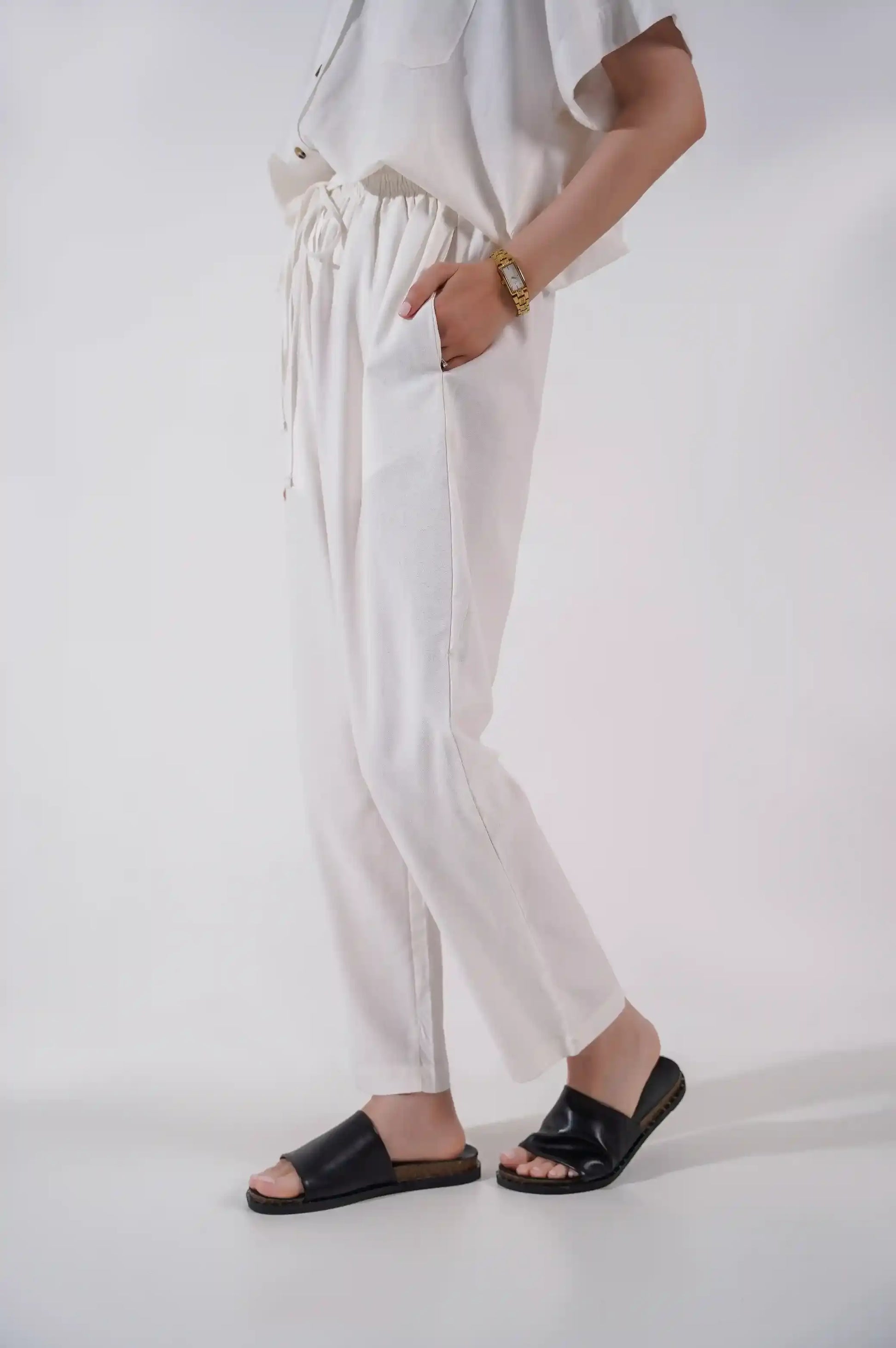 WHITE PAPERBAG PANTS