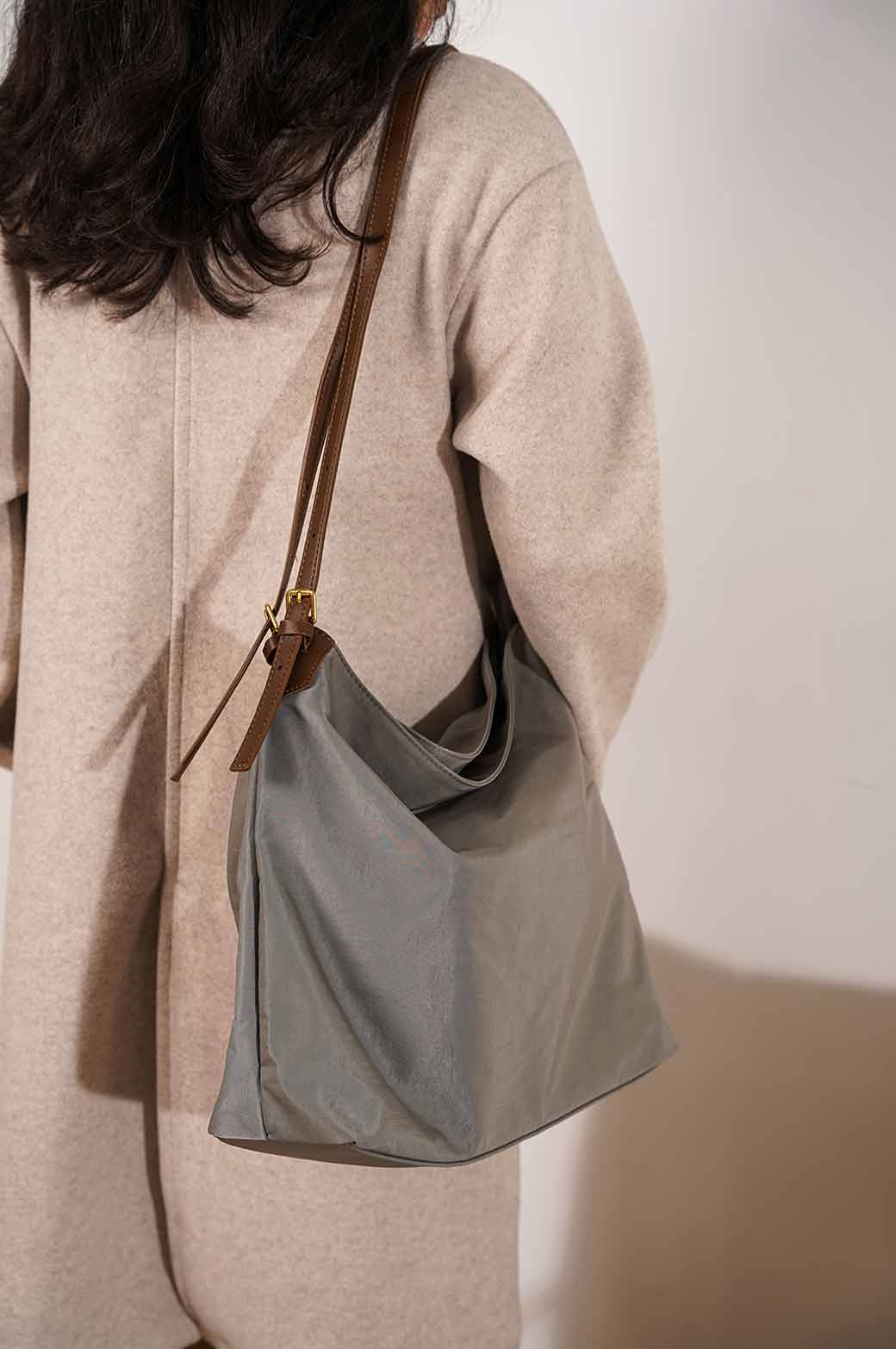 KHAKI CANVAS TOTE BAG