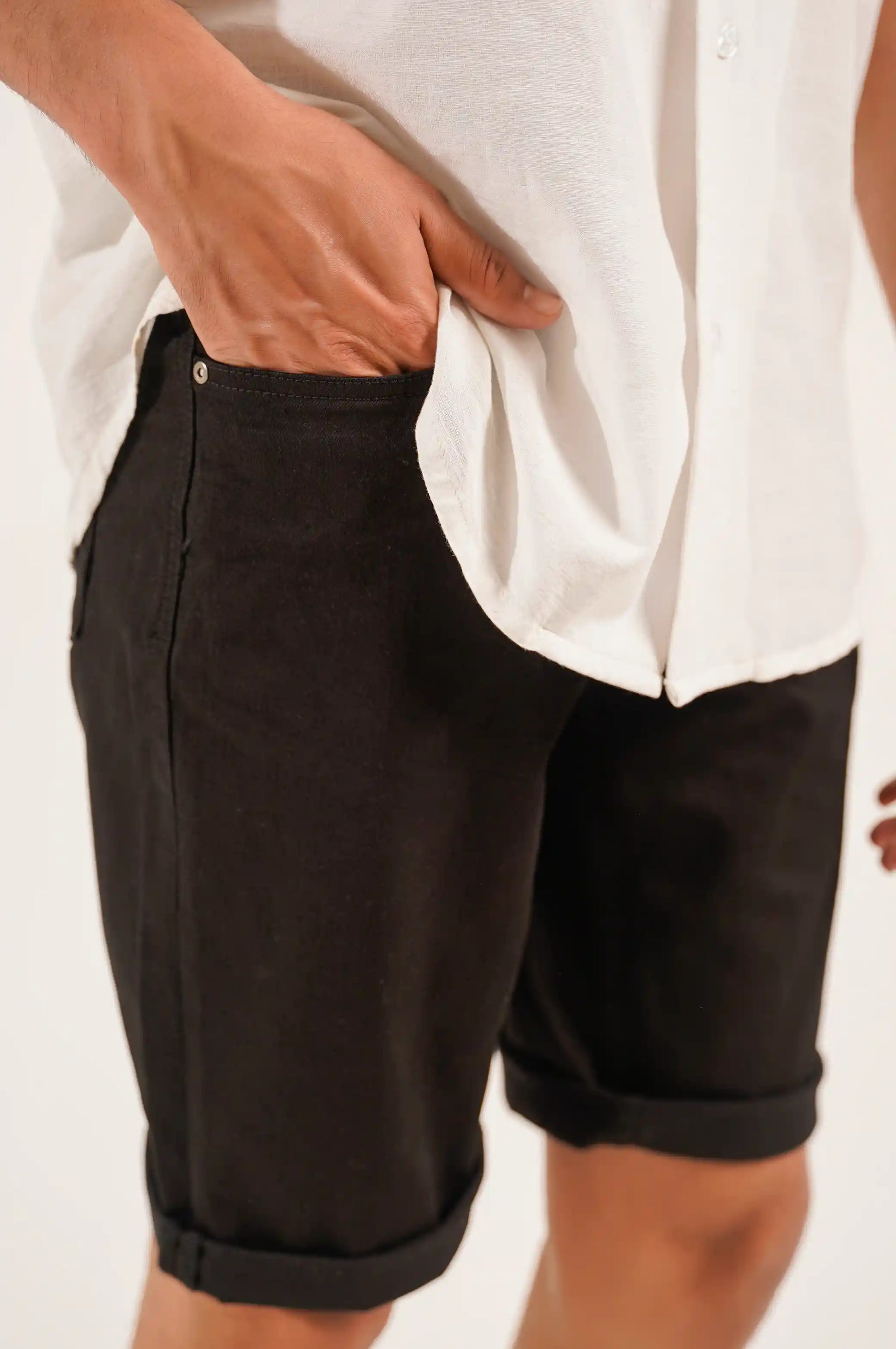 BLACK DENIM SHORTS