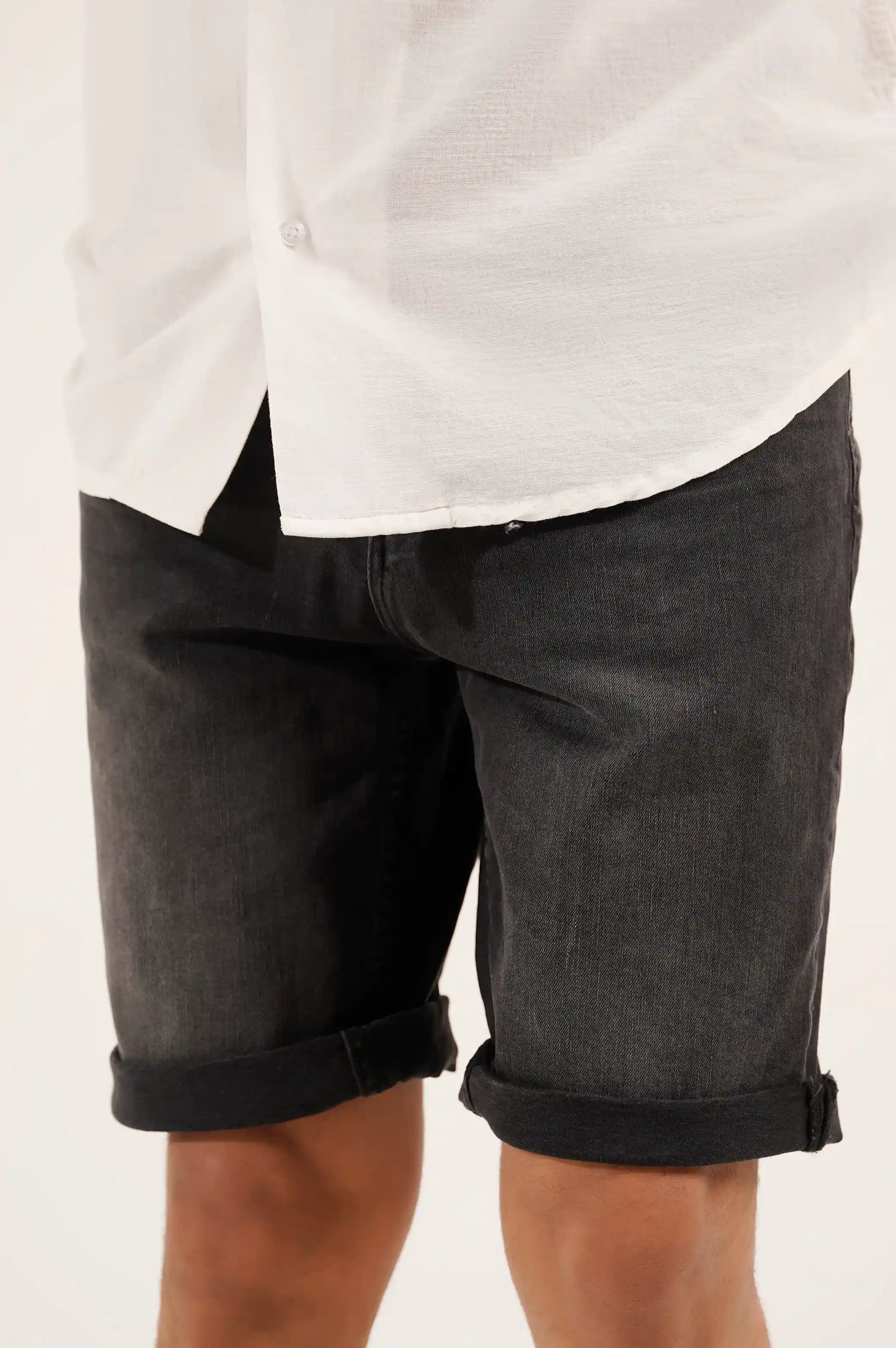 DULL BLACK DENIM SHORTS