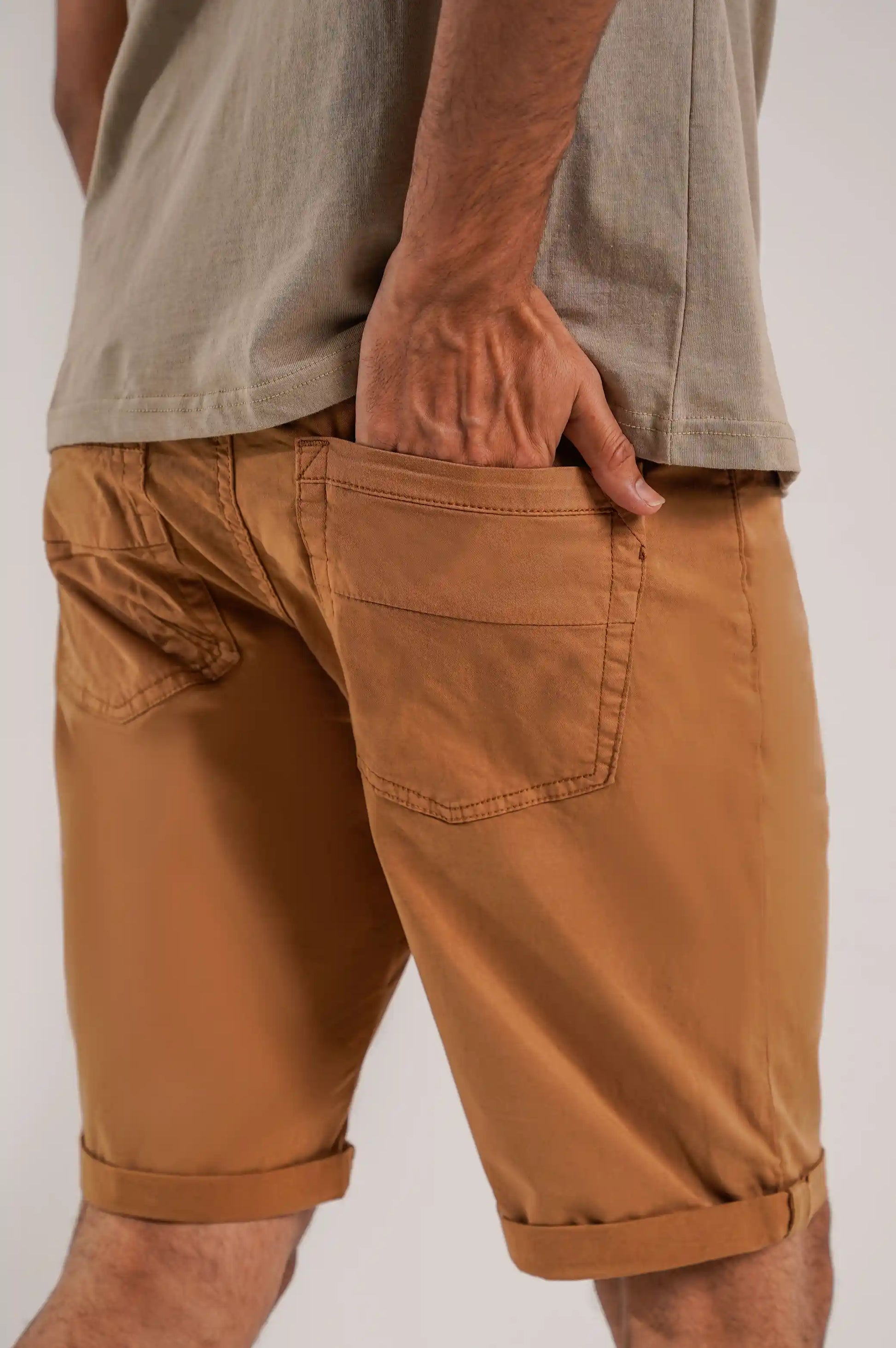 CAMEL CASUAL SHORTS